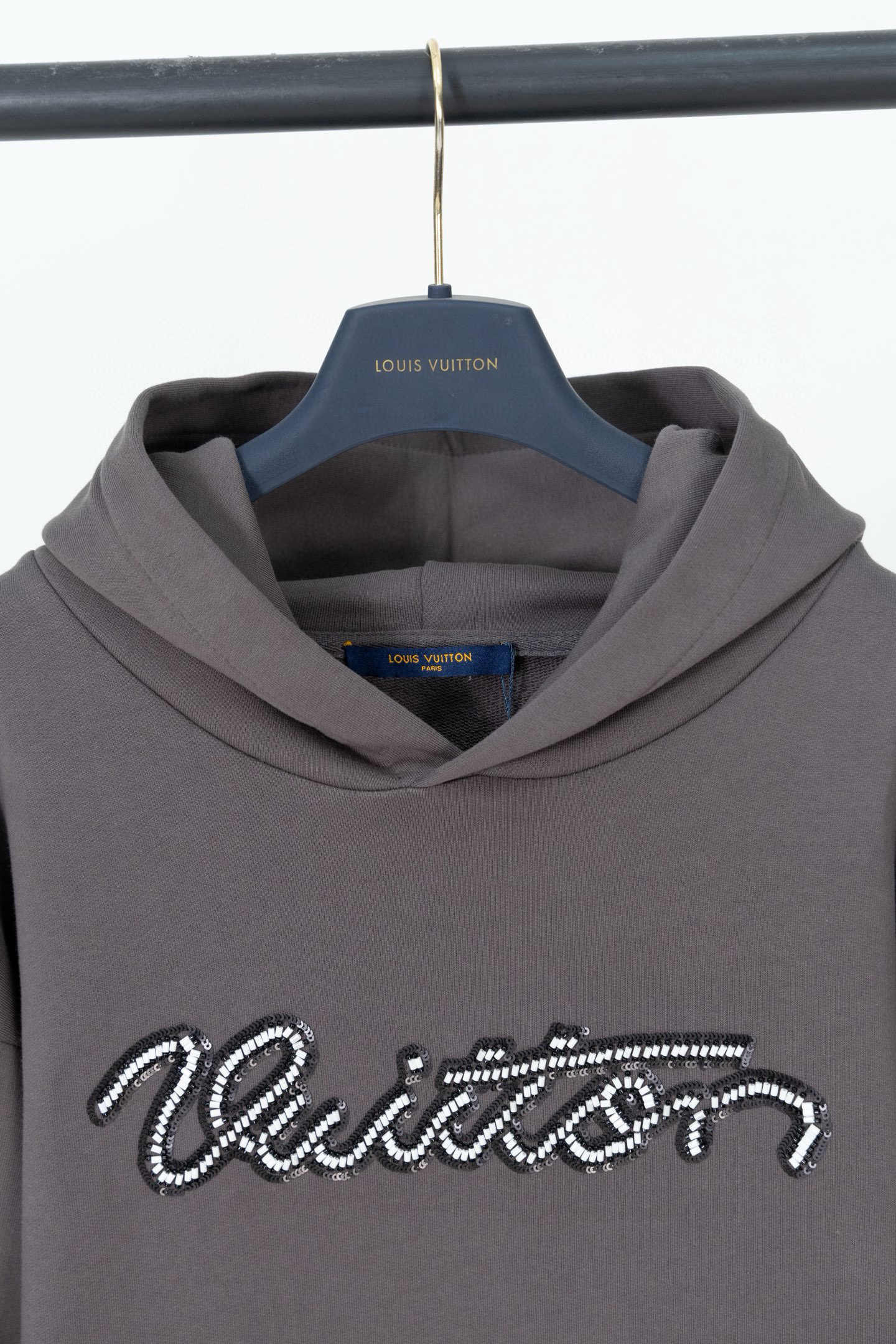 Louis Vuitton 루이비통 루이 비통 진주 장식 로고 후드 티셔츠 19