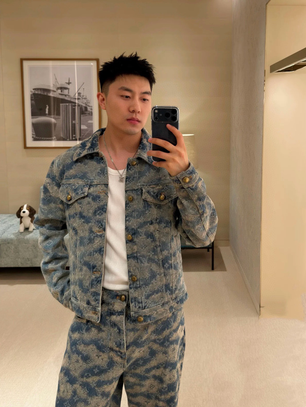 Louis Vuitton 루이비통 루이 비통 포기 모노그램 데님 트러커 재킷 4