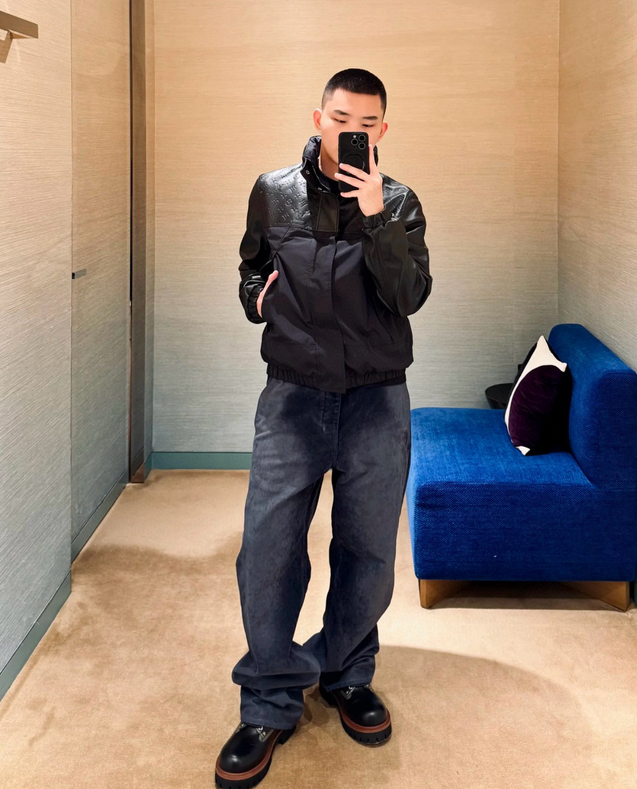 Louis Vuitton 루이비통 루이 비통 모노그램 혼합 가죽 방풍 재킷 4