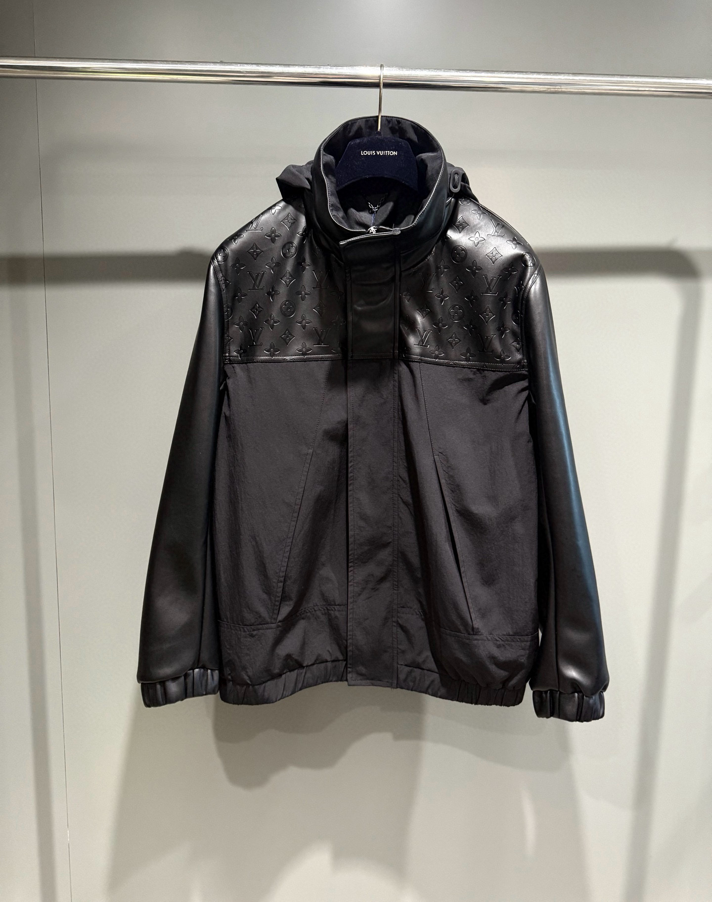 Louis Vuitton 루이비통 루이 비통 모노그램 혼합 가죽 방풍 재킷 5