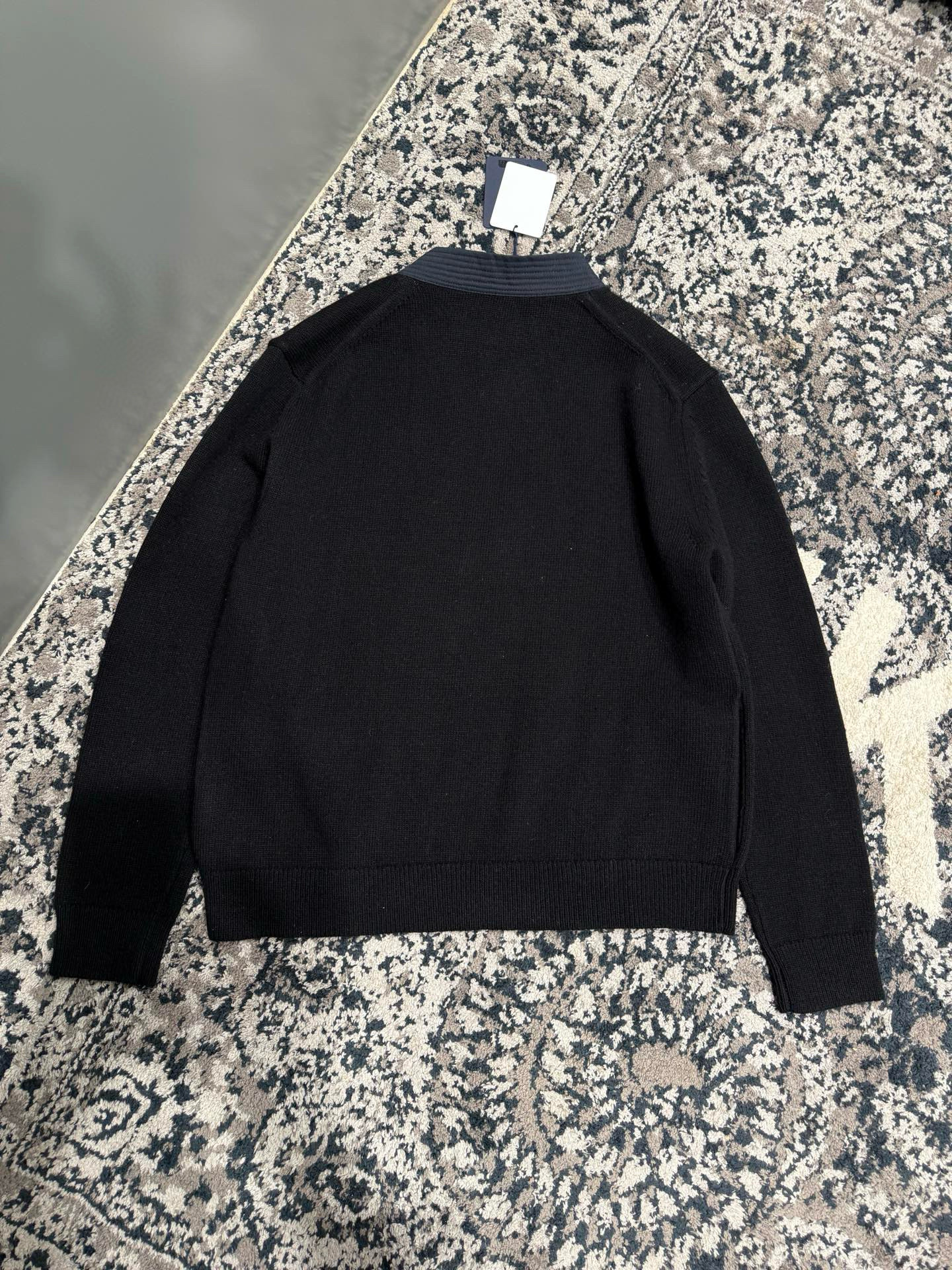 Louis Vuitton 루이비통 루이 비통 무지 브이넥 랩 가디건 9