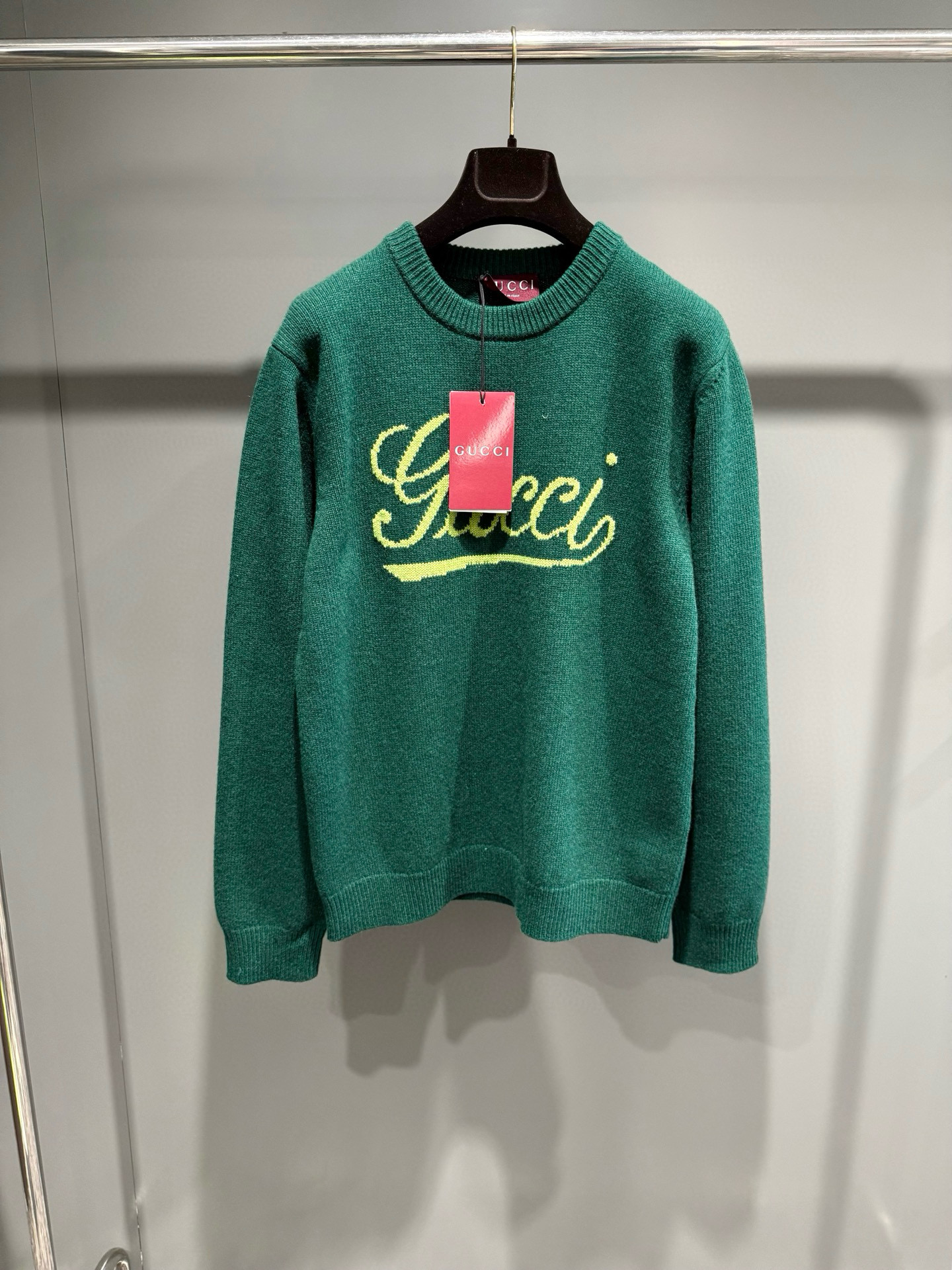 Gucci 구찌 로고 장식 네이비 니트 스웨터 3