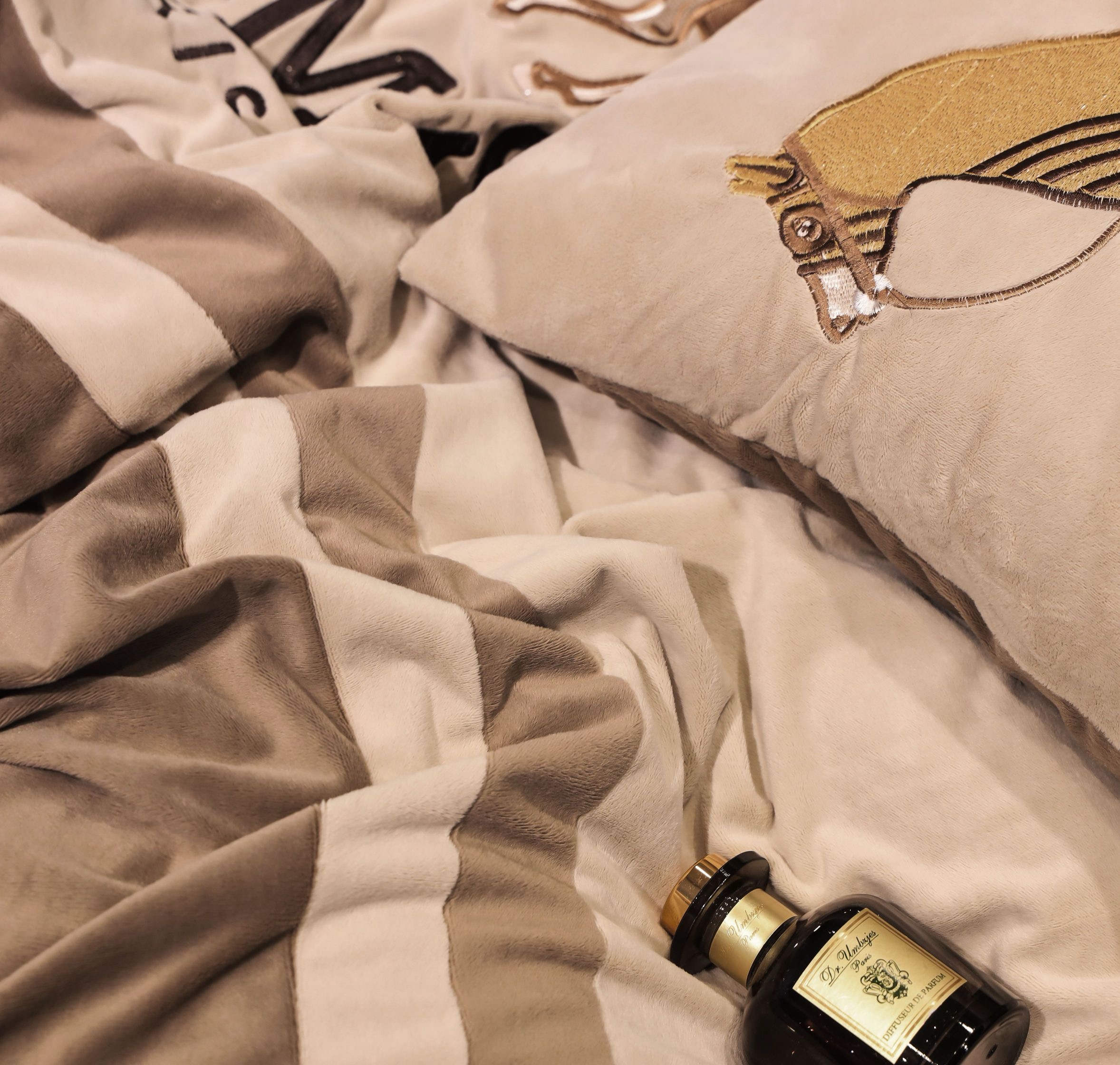 Hermes 에르메스 말 자수 극세사 침구세트 8