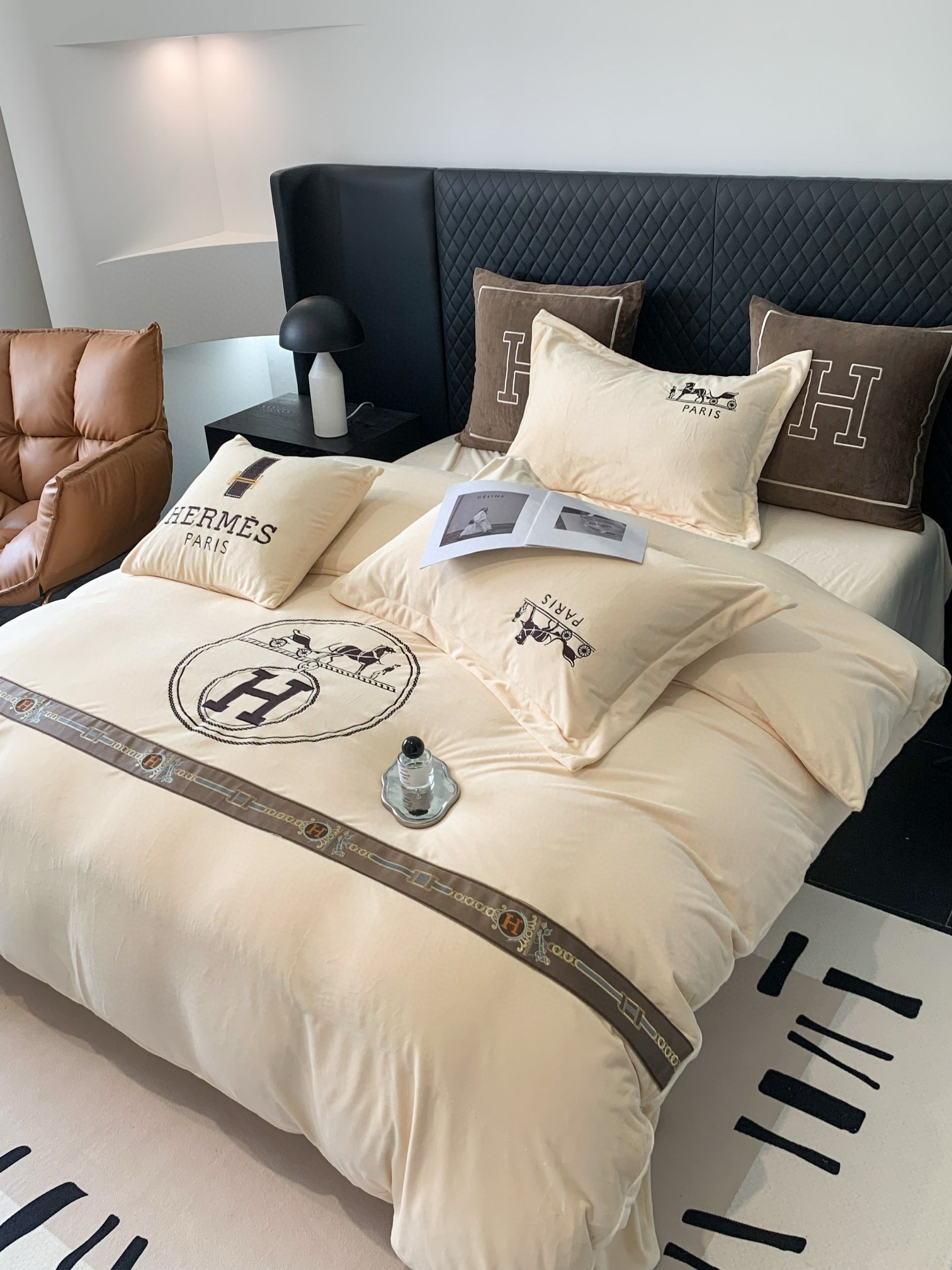 Hermes 에르메스 자수 로고 극세사 침구 세트 2