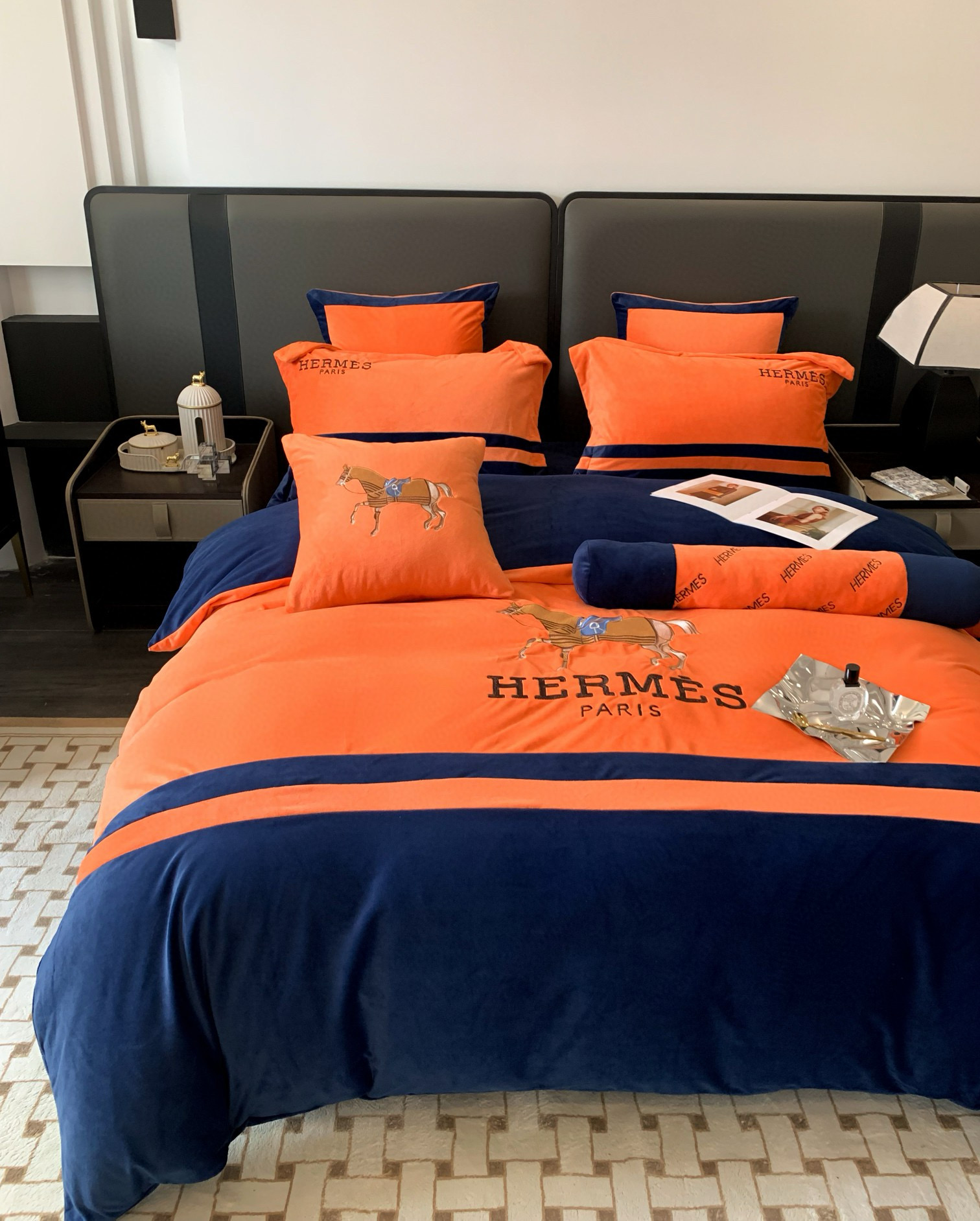 Hermes 에르메스 고중량 극세사 자수 침구 세트 2
