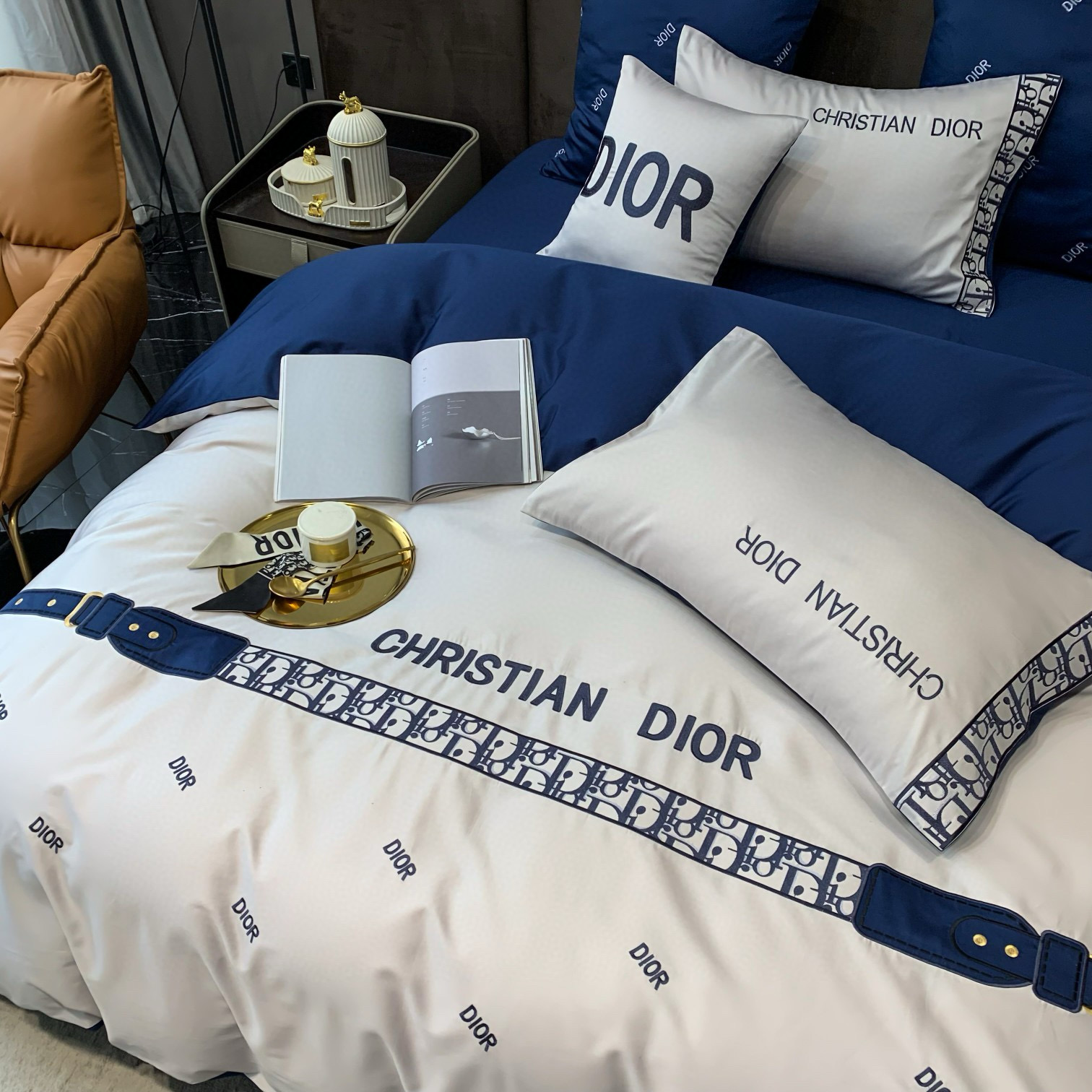 Christian Dior 크리스찬 디올 벨트 패턴 사면 침구 4종 세트 4