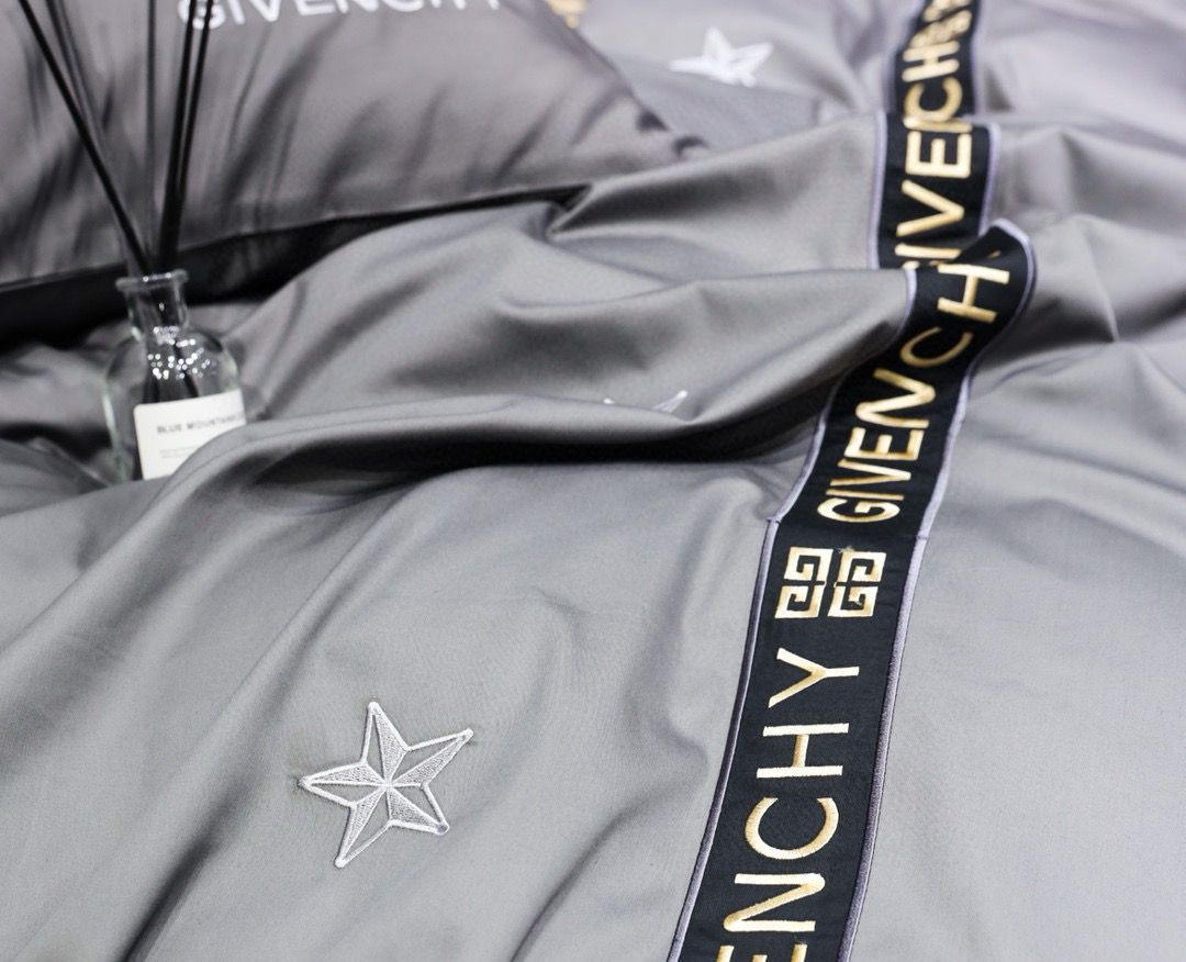 Givenchy 지방시 그레이 자수 침구 4종 세트 8