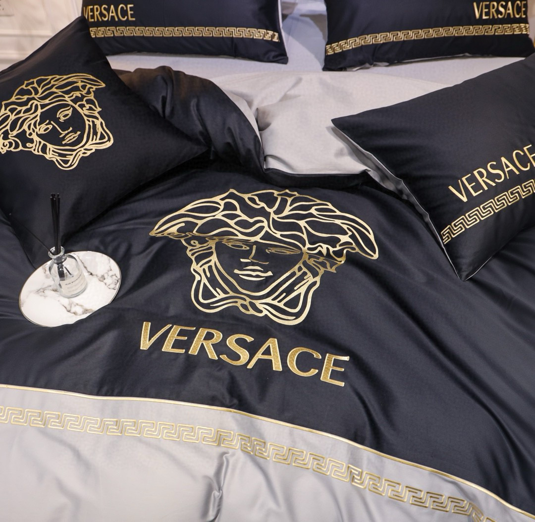 Versace 베르사체 메두사 자수 호텔 침구 4종 세트 5