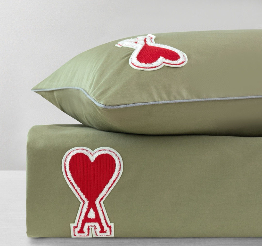 AMI 아미 하트 로고 사계절 침구 4종 세트 7