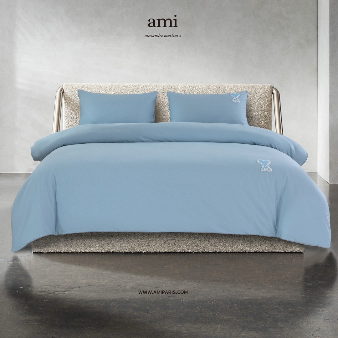 AMI 아미 하트 로고 사계절 침구 4종 세트 1