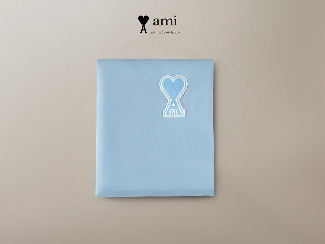 AMI 아미 하트 로고 사계절 침구 4종 세트 4