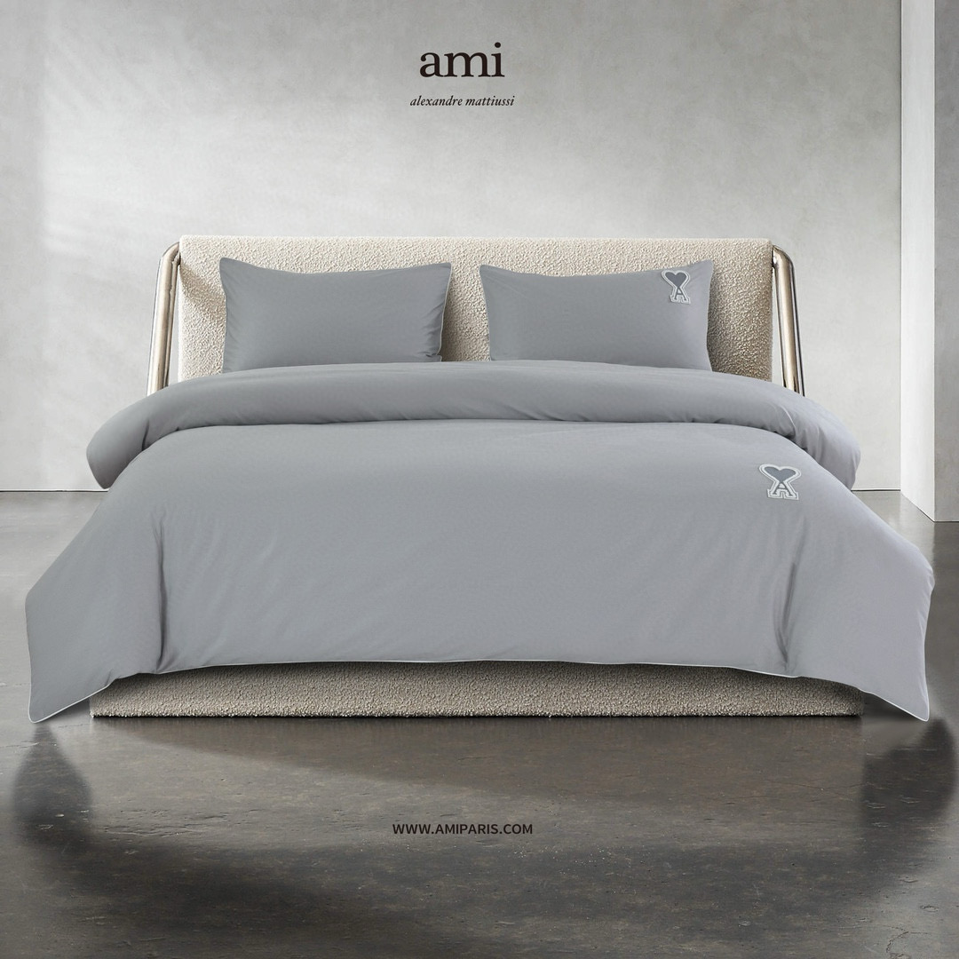 AMI 아미 하트 로고 사계절 침구 4종 세트 1