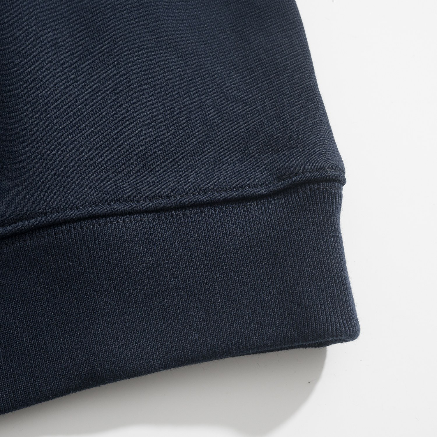 GUCCI 구찌 FW2024 크리스탈 자수 스웨트셔츠 15