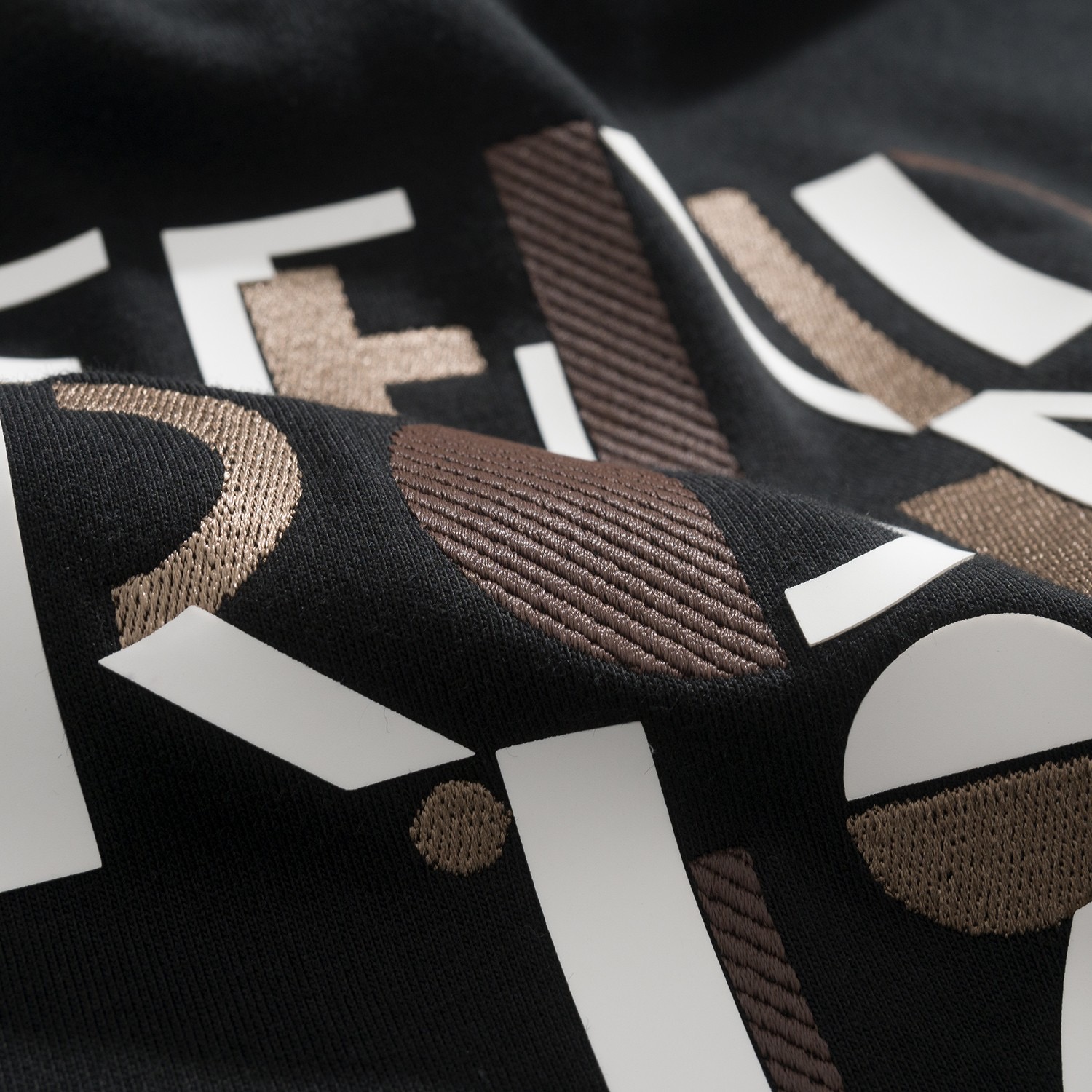 FENDI 펜디 FW2023 로고 후드티 7