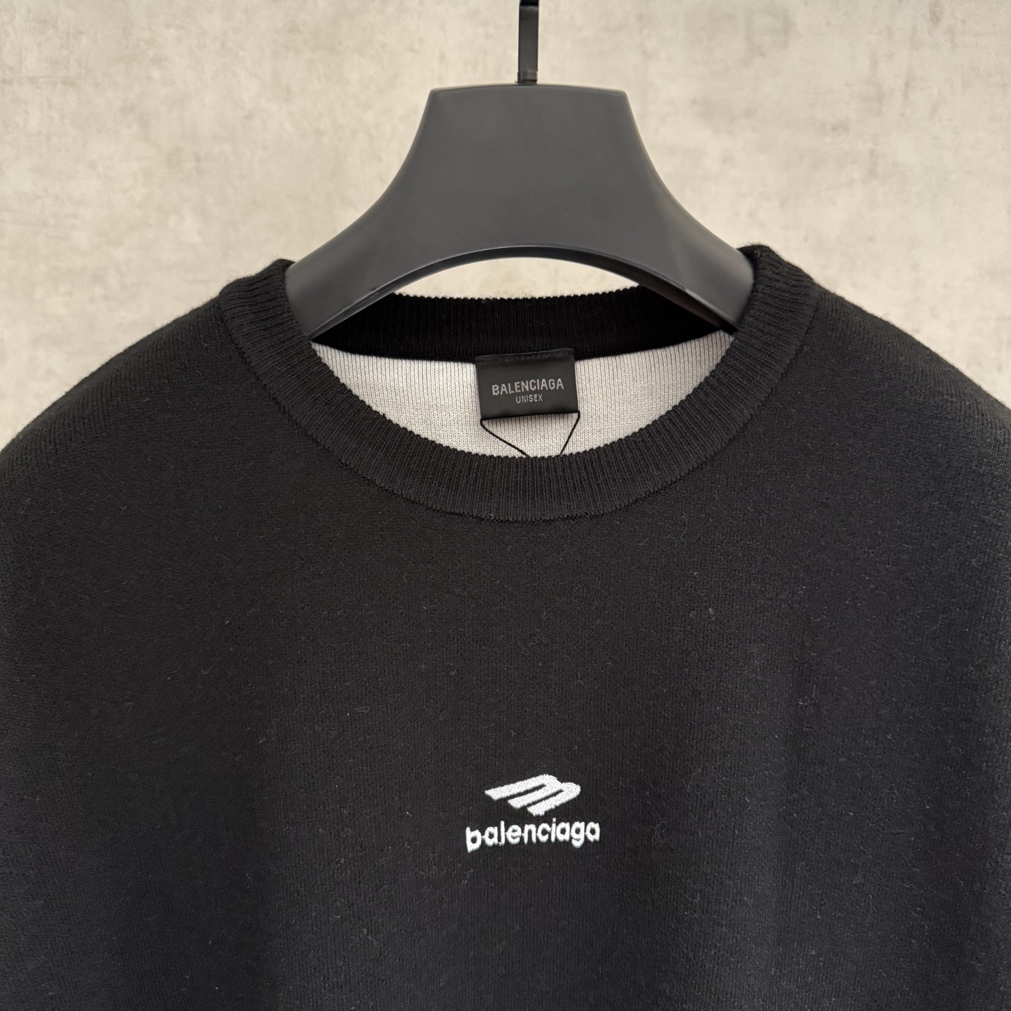 BALENCIAGA 발렌시아가 FW2025 스포츠 아이콘 양모 스웨터 6