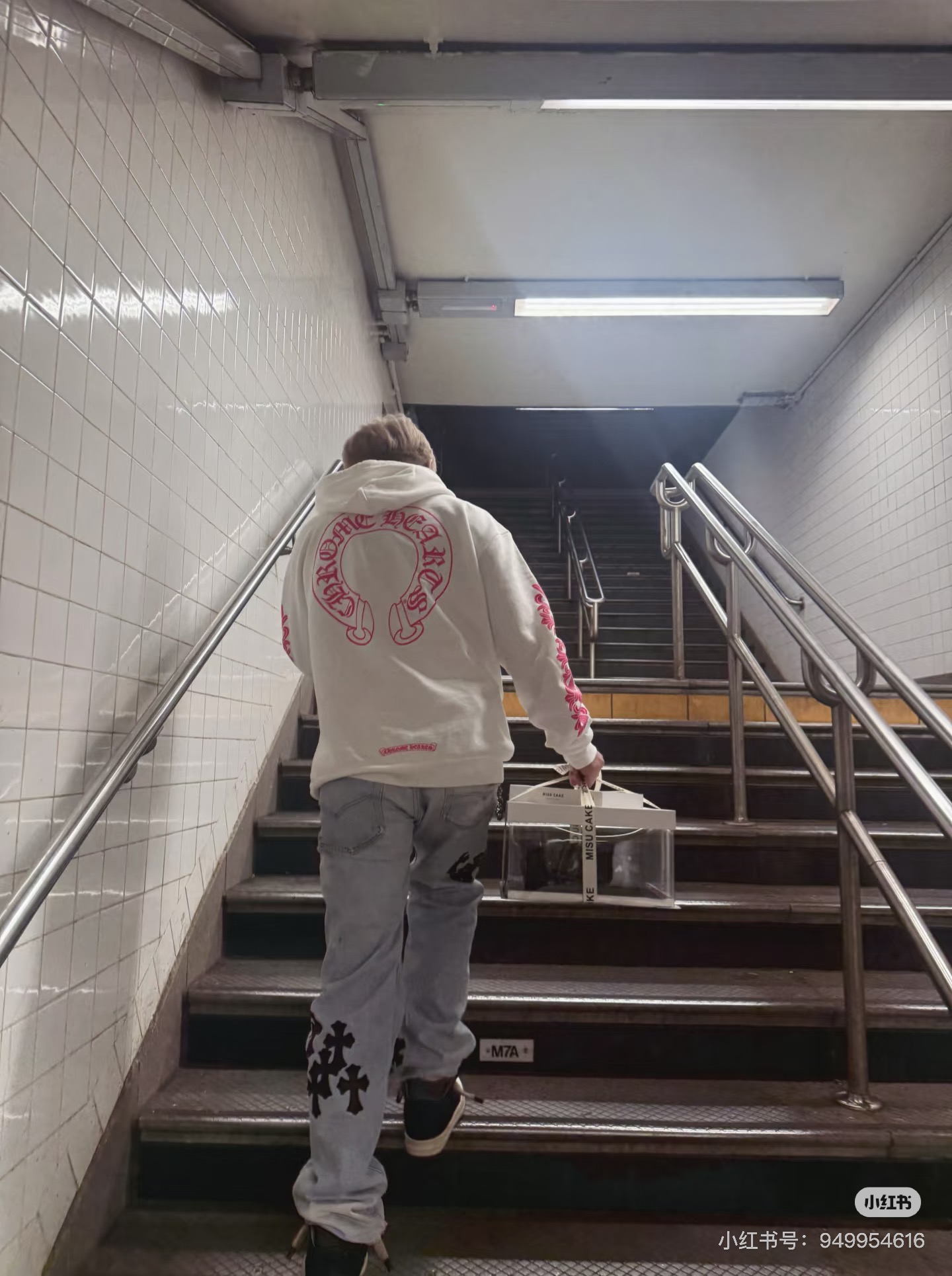 Chrome Hearts 크롬하츠 SS2026 Mattyboy 후드 일체형 핑크 로고 후드티 5