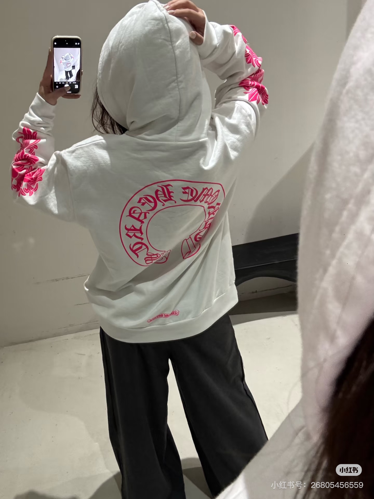 Chrome Hearts 크롬하츠 SS2026 Mattyboy 후드 일체형 핑크 로고 후드티 9