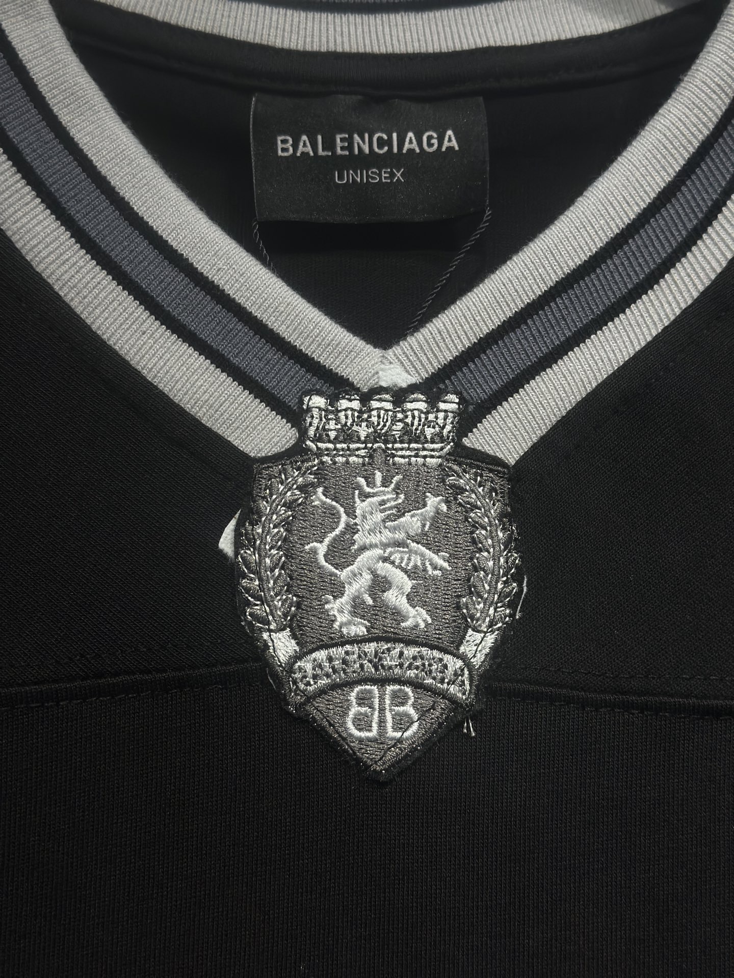 BALENCIAGA 발렌시아가 SS2025 풋볼 스타일 긴팔 티셔츠 2