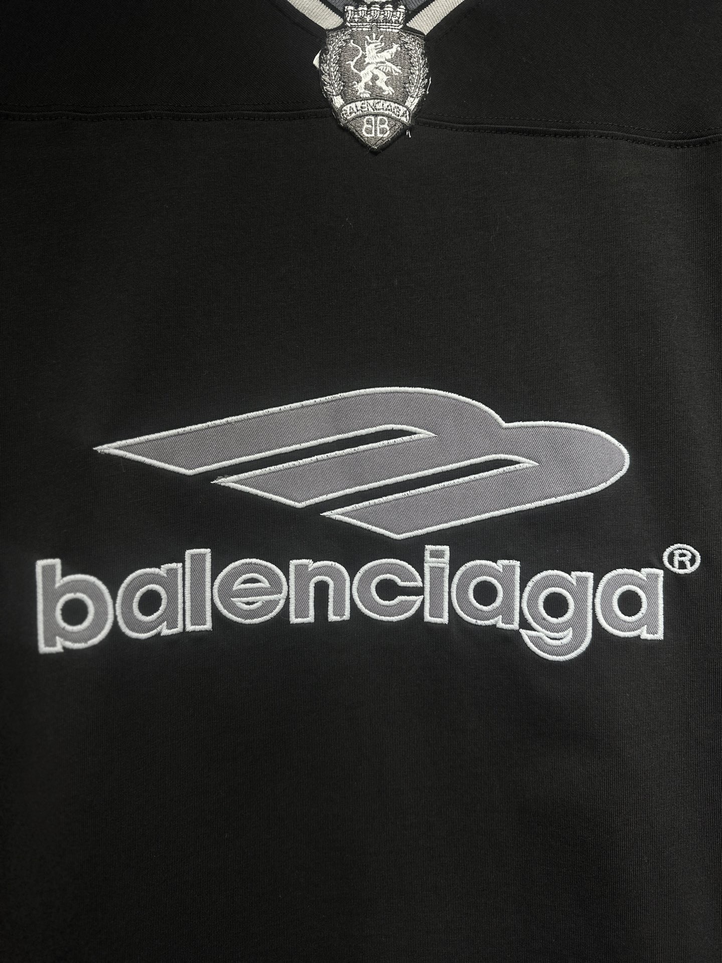 BALENCIAGA 발렌시아가 SS2025 풋볼 스타일 긴팔 티셔츠 5