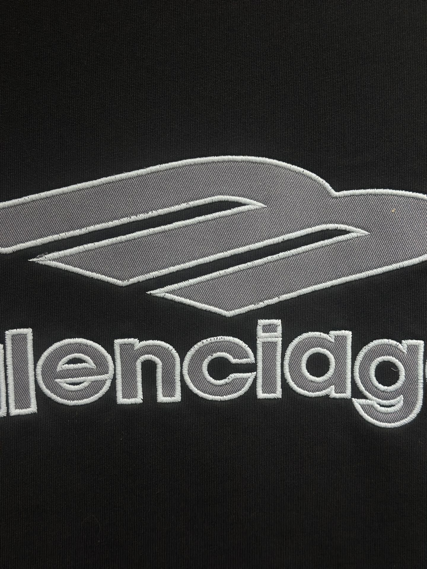 BALENCIAGA 발렌시아가 SS2025 풋볼 스타일 긴팔 티셔츠 11