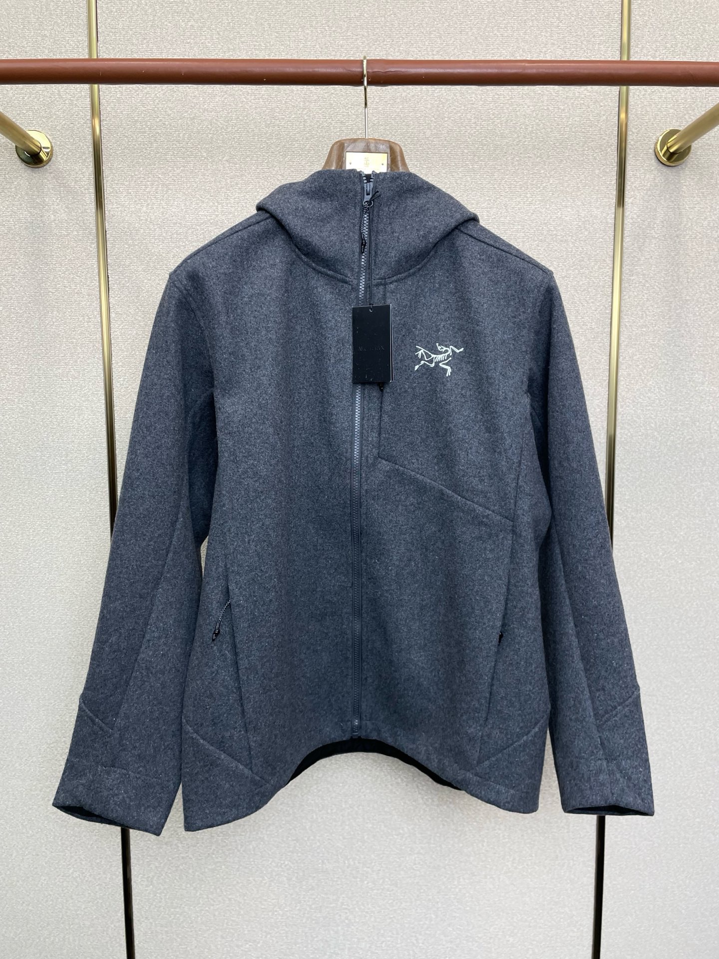 ARC'TERYX 아크테릭스 FW2024 양모 혼방 후드 재킷 2