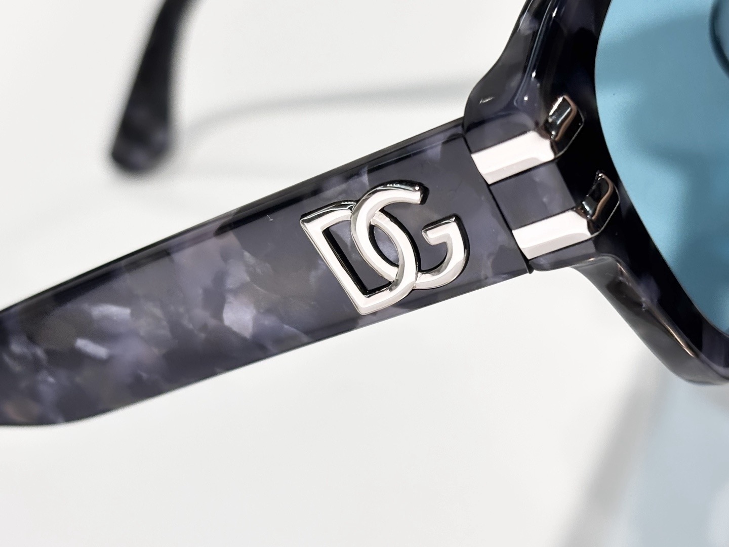 DOLCE & GABBANA 돌체앤가바나 스퀘어 아세테이트 선글라스 8