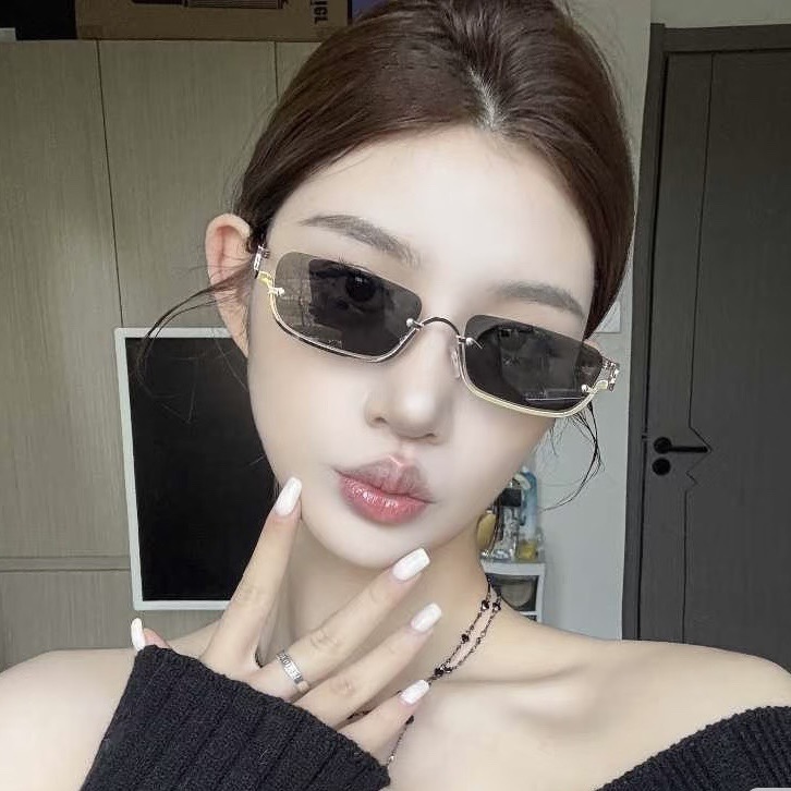 GUCCI 구찌 슬림 렉탱귤러 메탈 선글라스 4