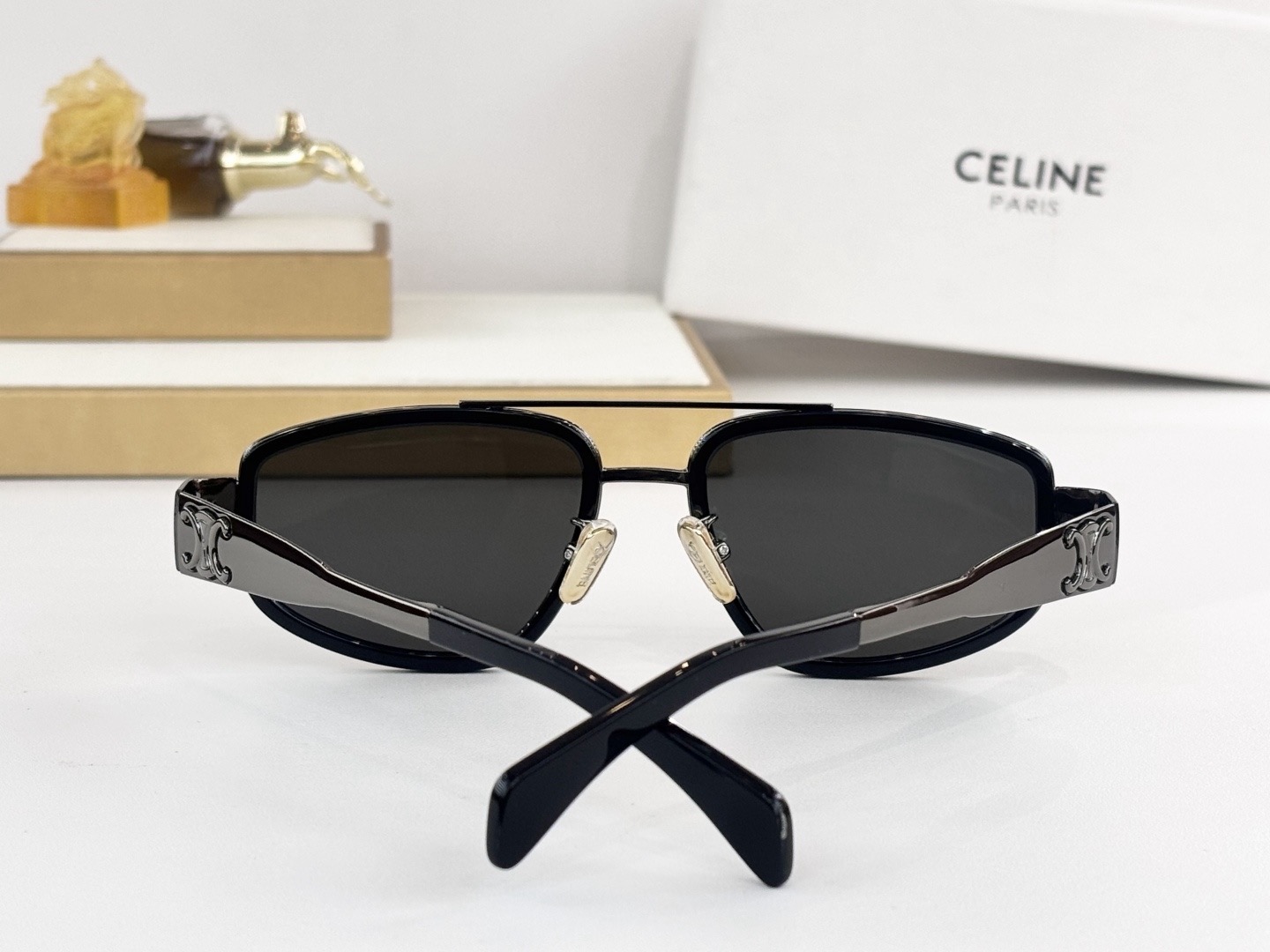 CELINE 셀린느 스퀘어 메탈 & 아세테이트 선글라스 15
