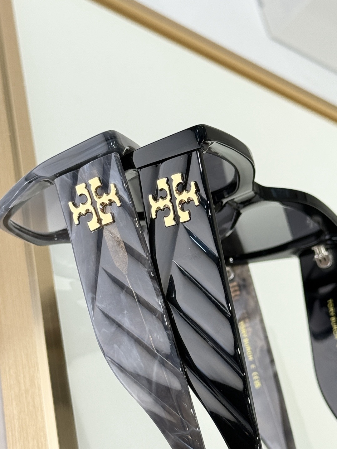 TORY BURCH 토리버치 로고 플레이트 스퀘어 선글라스 6