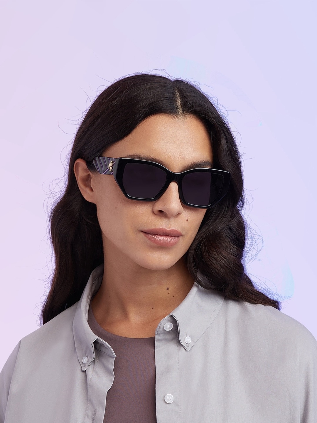 TORY BURCH 토리버치 로고 플레이트 스퀘어 선글라스 1