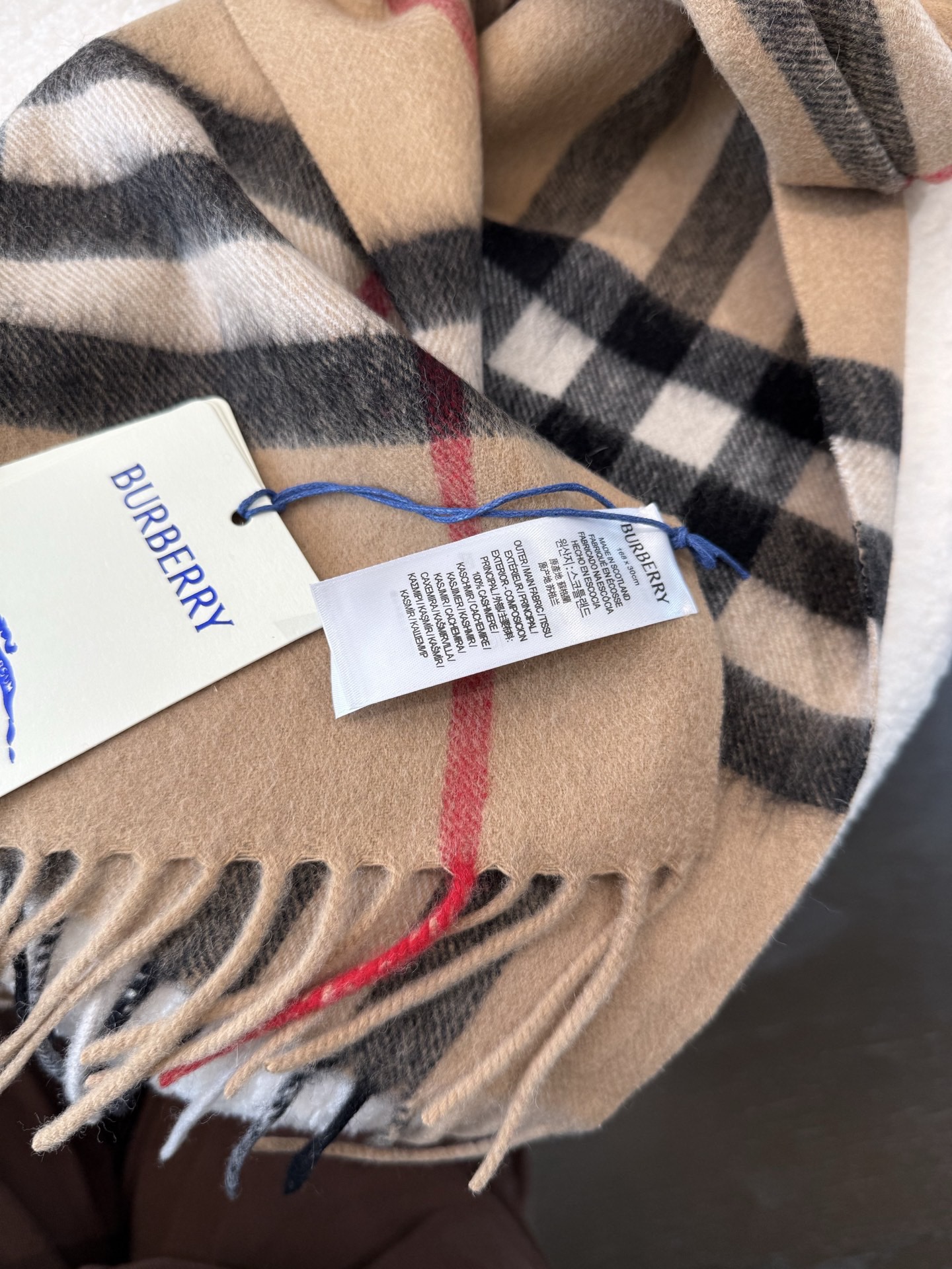 BURBERRY 버버리 클래식 체크 머플러 10