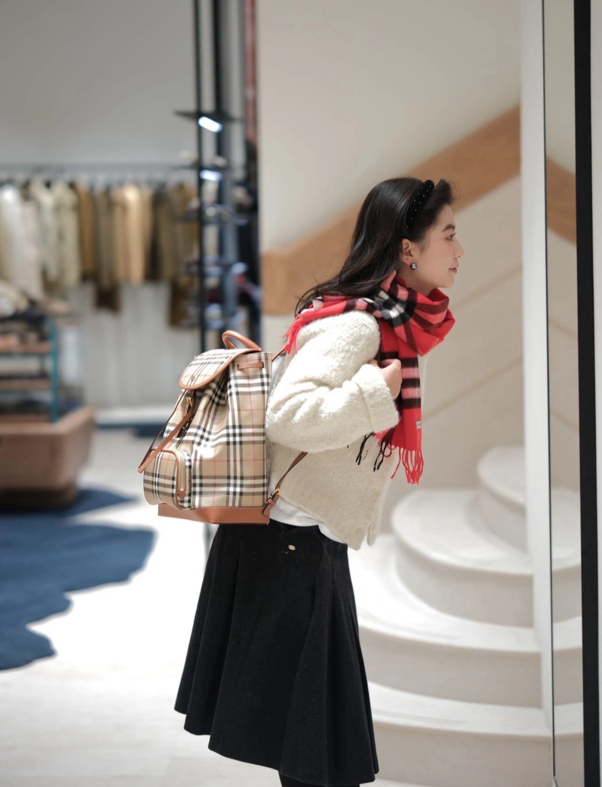 BURBERRY 버버리 클래식 체크 머플러 레드 1