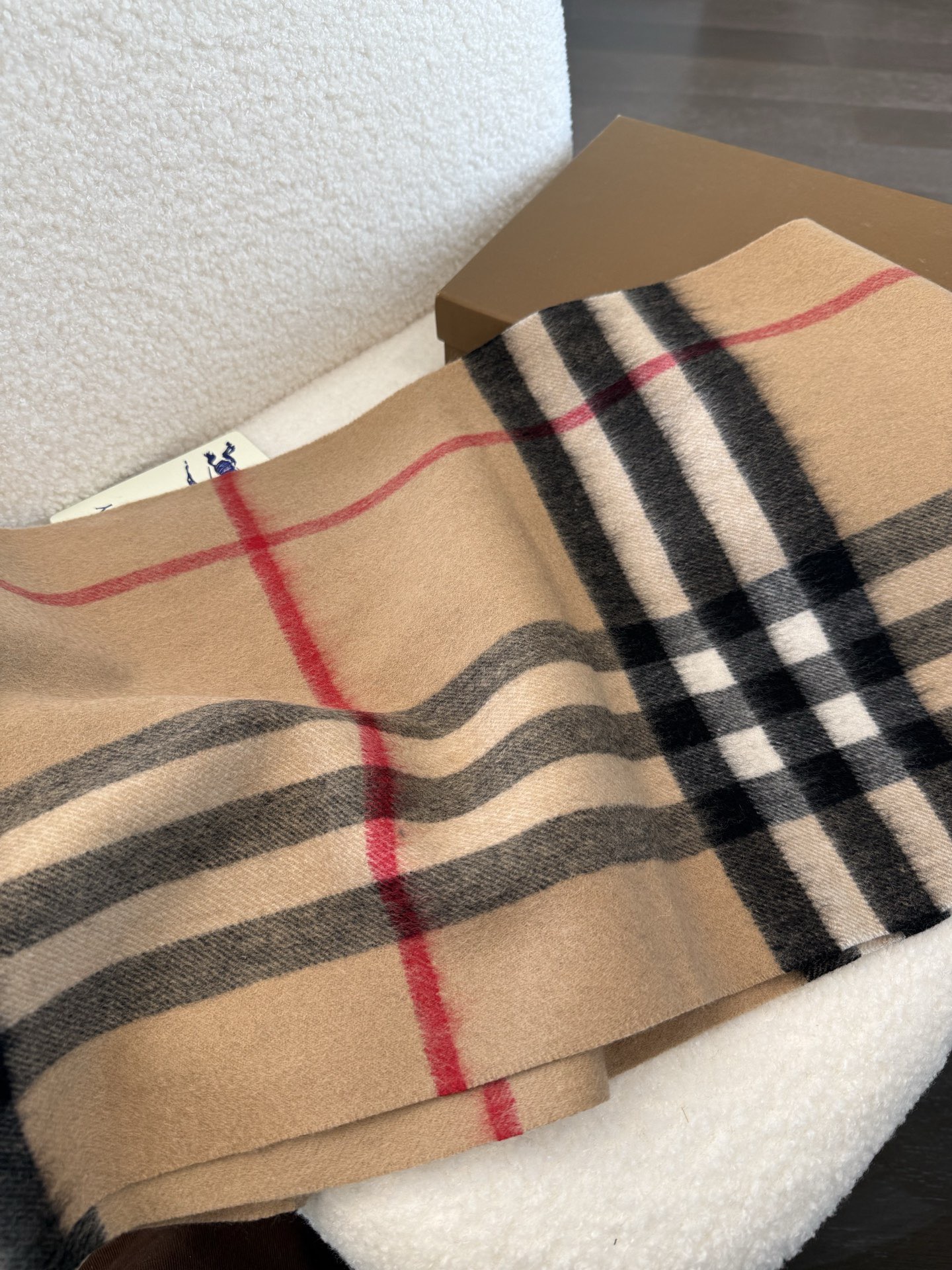 BURBERRY 버버리 클래식 체크 머플러 6