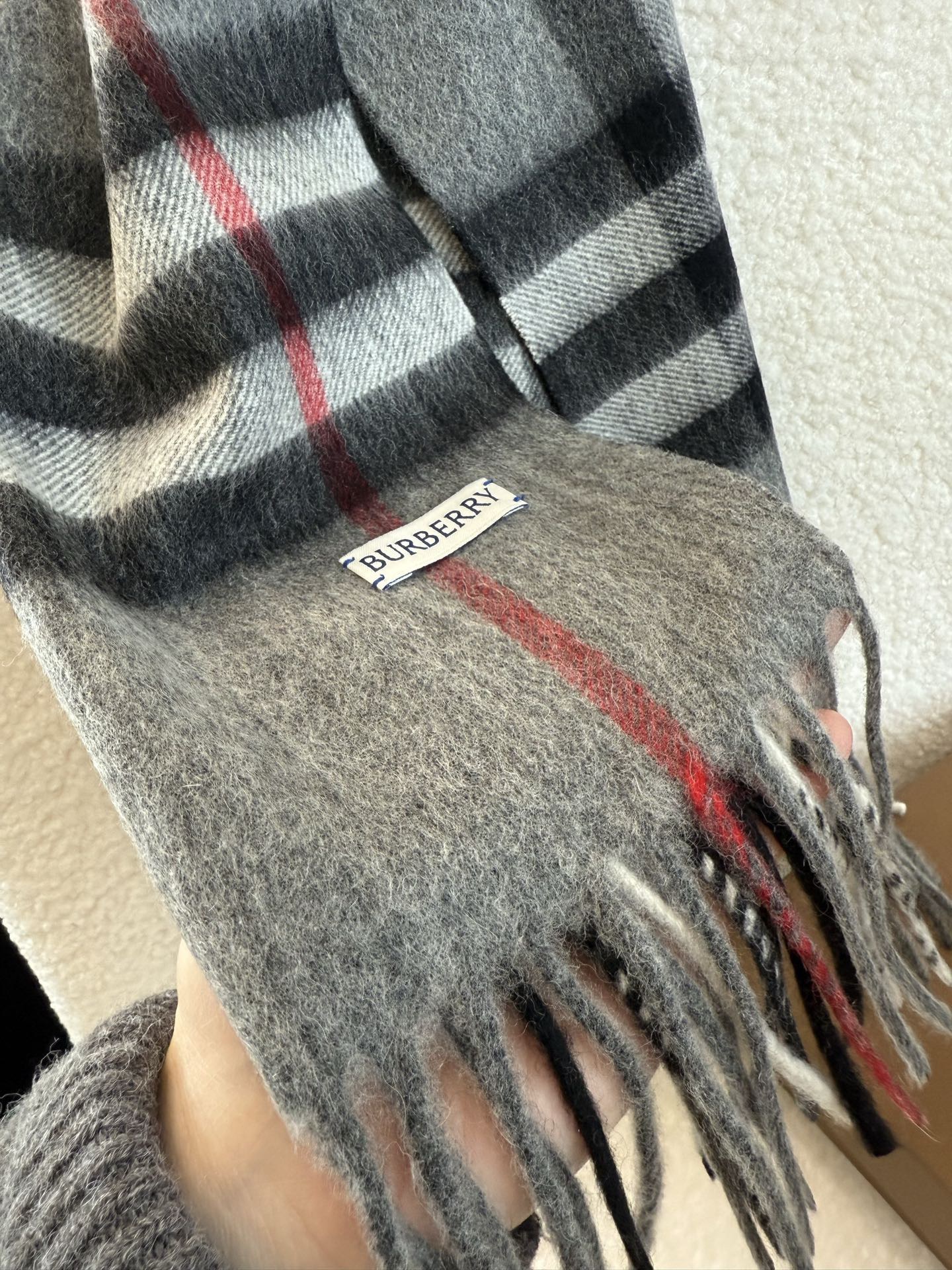 BURBERRY 버버리 클래식 체크 머플러 그레이 8