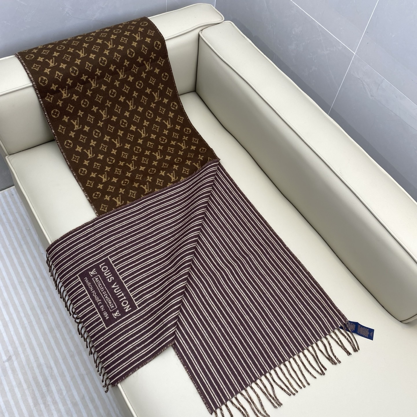 LOUIS VUITTON 루이비통 모노그램 스트라이프 머플러 브라운 4