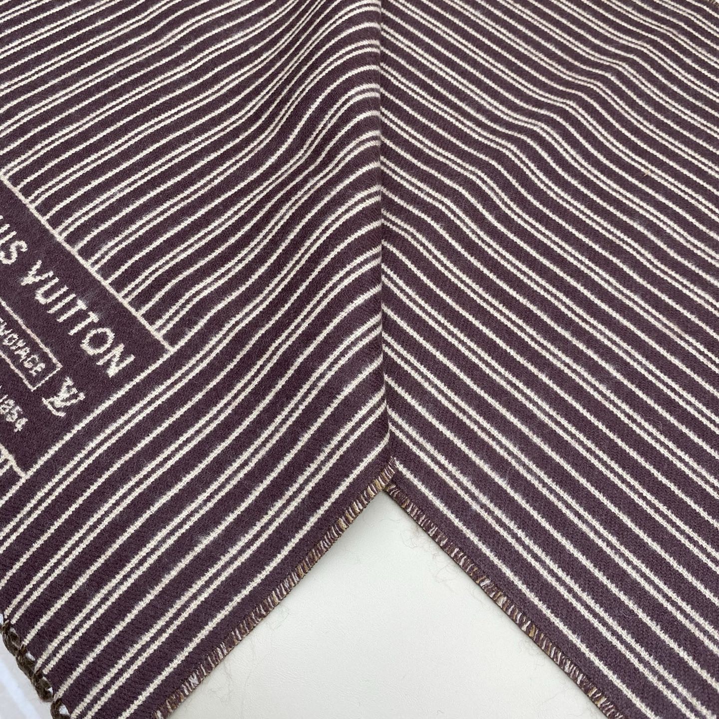 LOUIS VUITTON 루이비통 모노그램 스트라이프 머플러 브라운 6