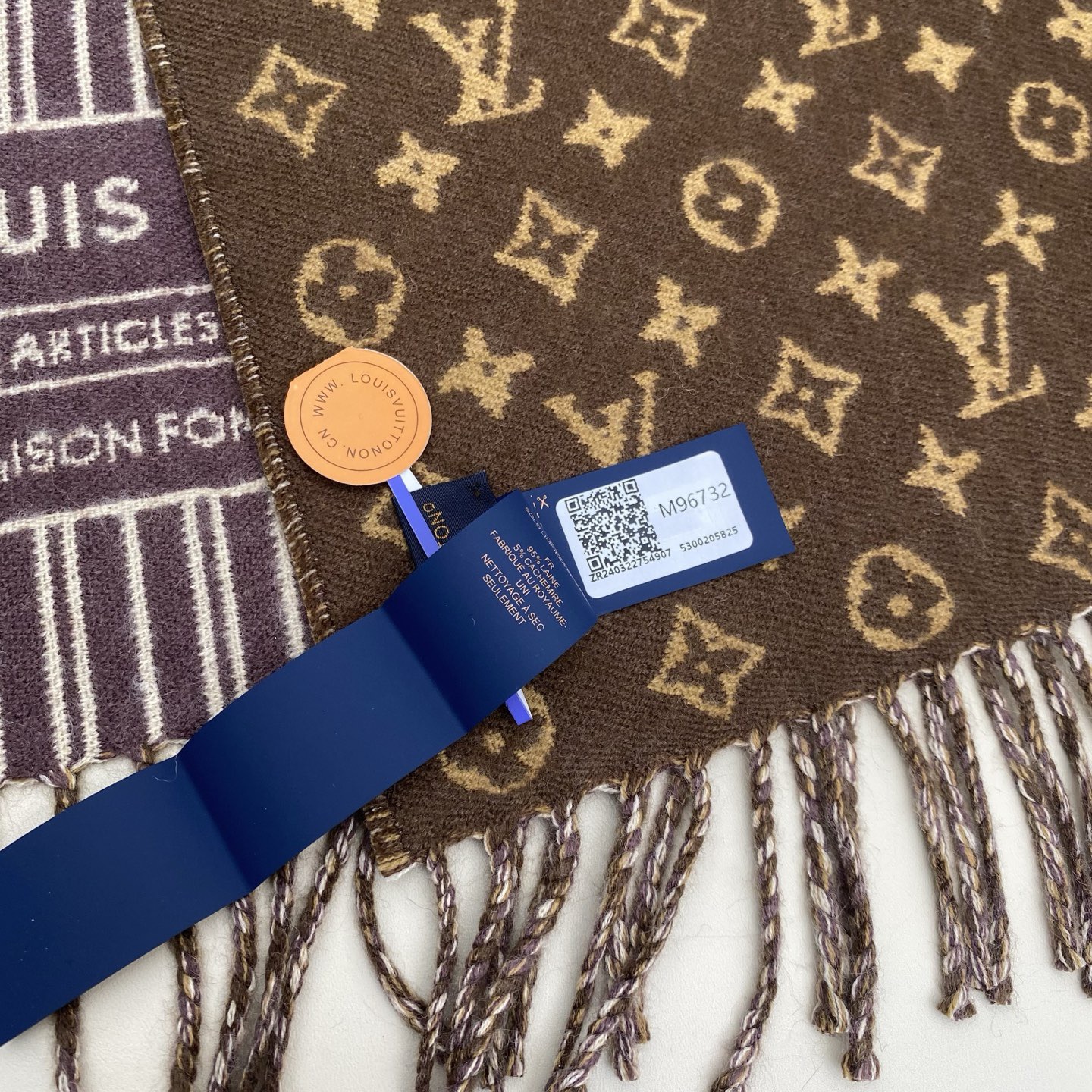 LOUIS VUITTON 루이비통 모노그램 스트라이프 머플러 브라운 9