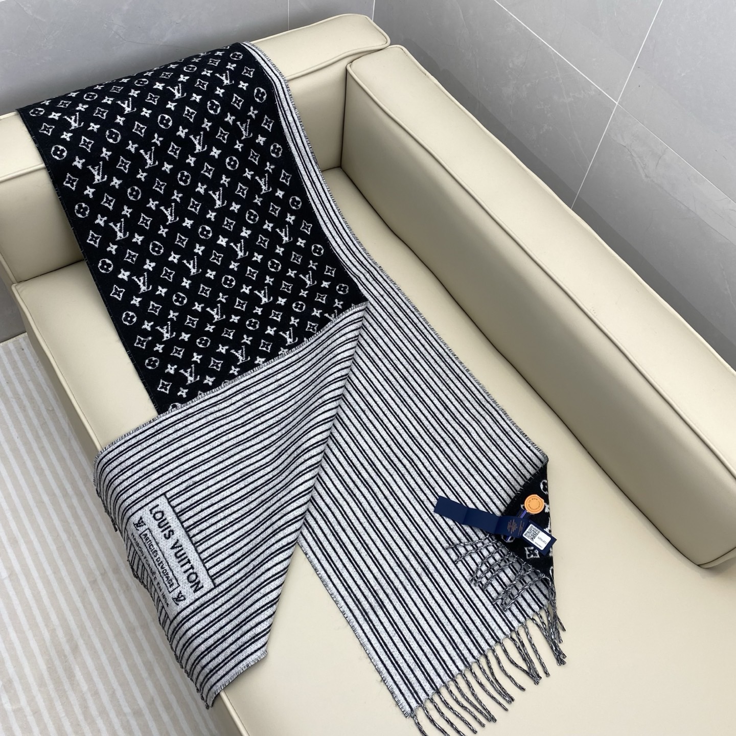 LOUIS VUITTON 루이비통 모노그램 네버풀 머플러 4
