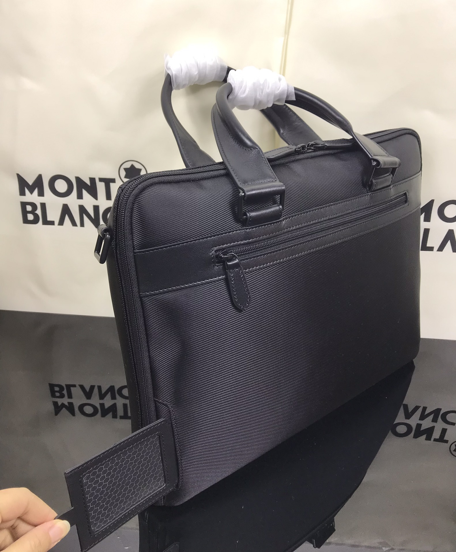 Montblanc 몽블랑 MB118246 서류가방 39cm 7