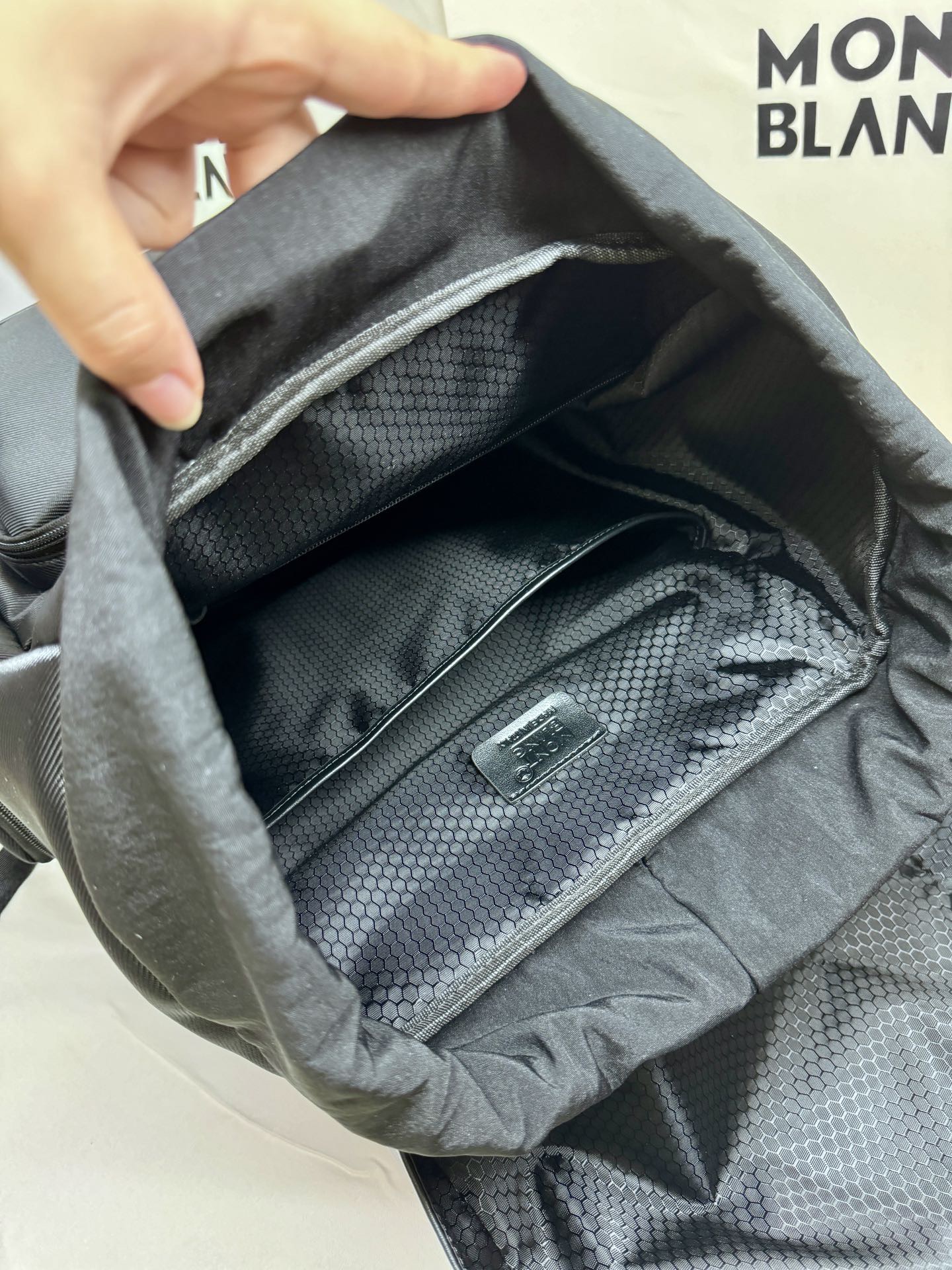 Montblanc 몽블랑 MB118259 백팩 42cm 9