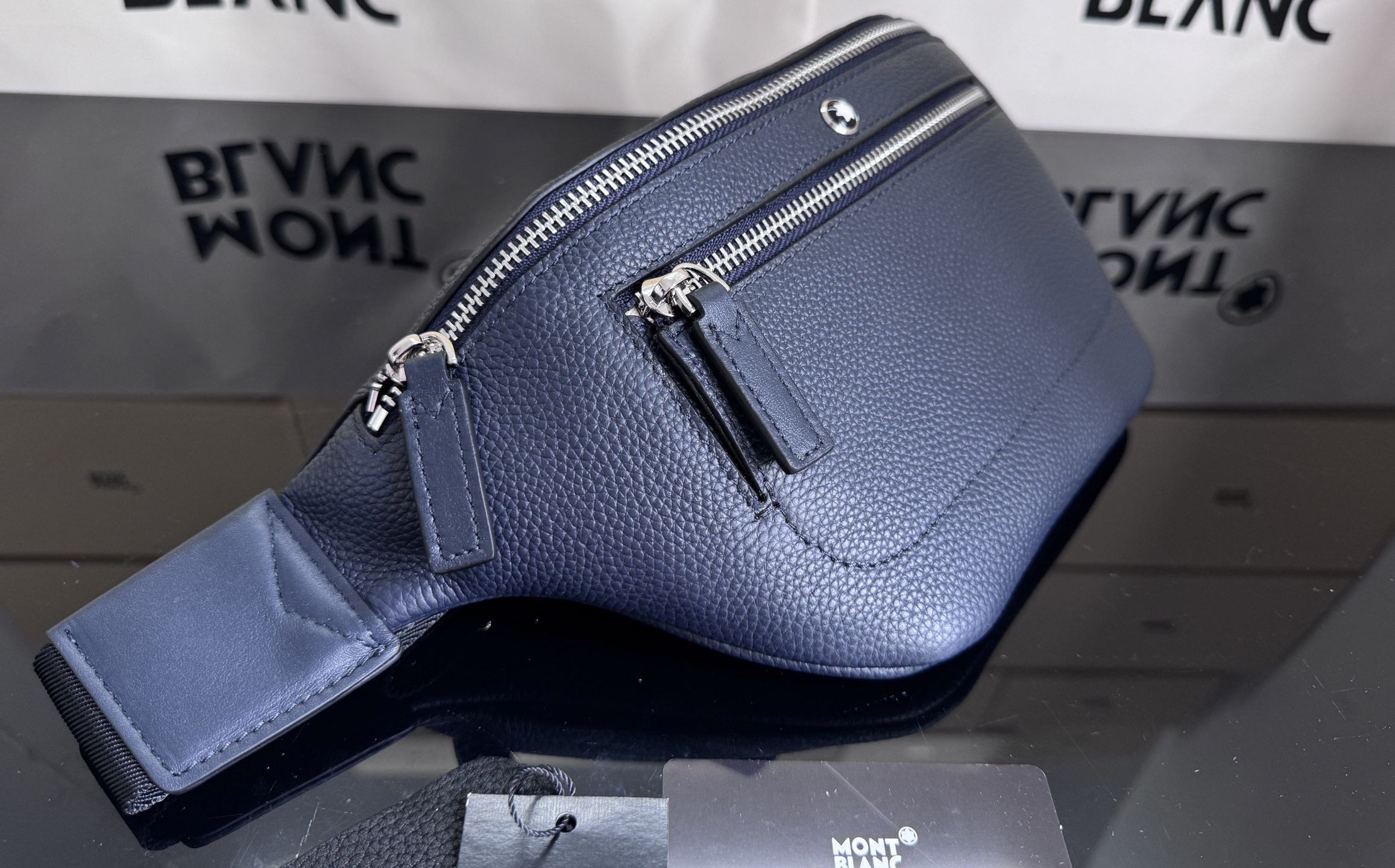 MontBlanc 몽블랑 웨이스트백 30cm 7