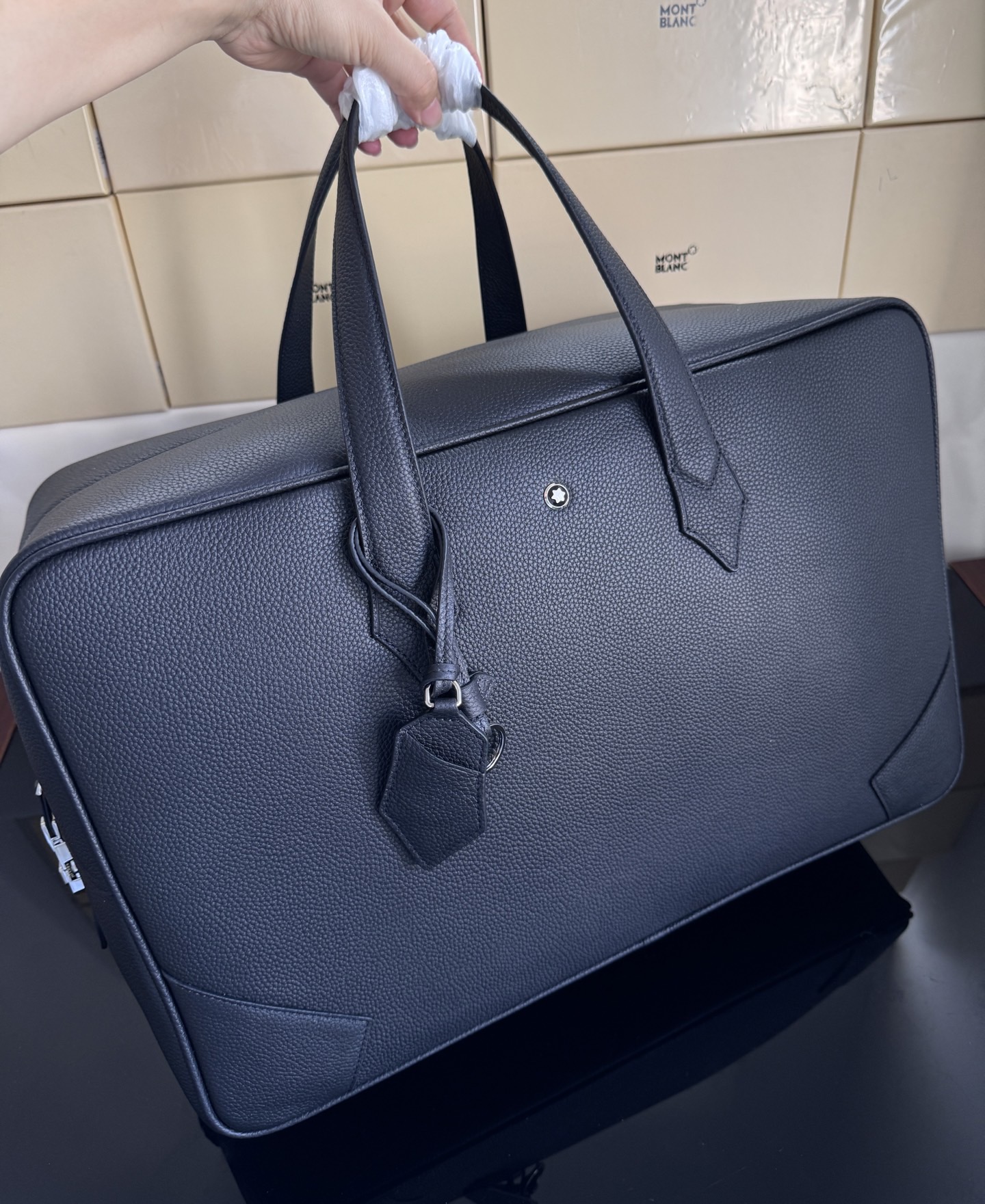 Montblanc 몽블랑 소프트 그레인 레더 서류가방 45.5cm 5