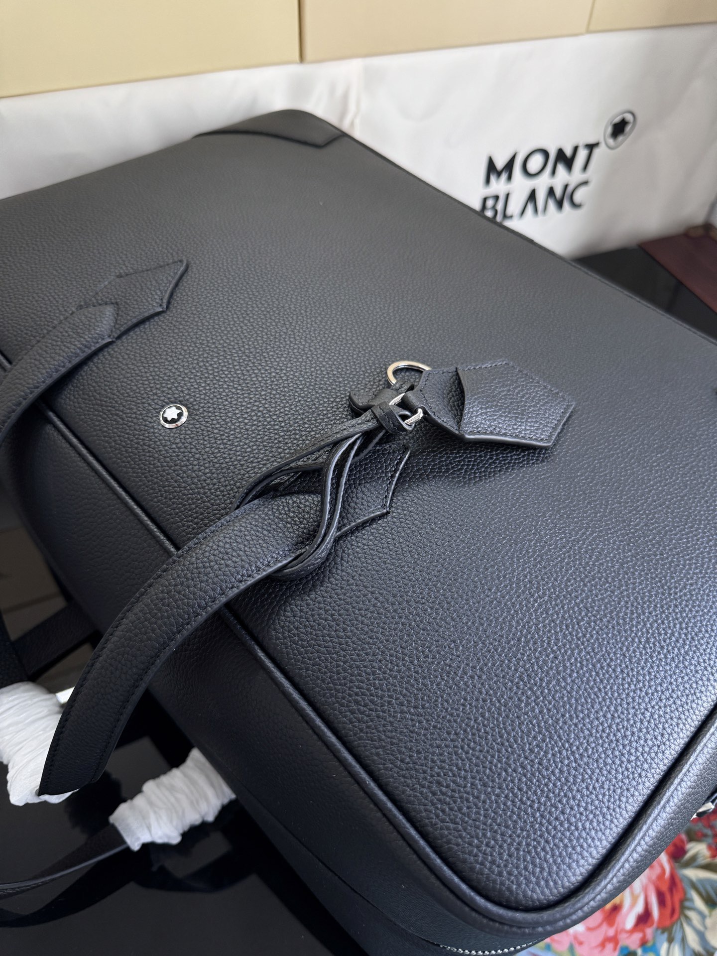 Montblanc 몽블랑 소프트 그레인 레더 서류가방 45.5cm 9