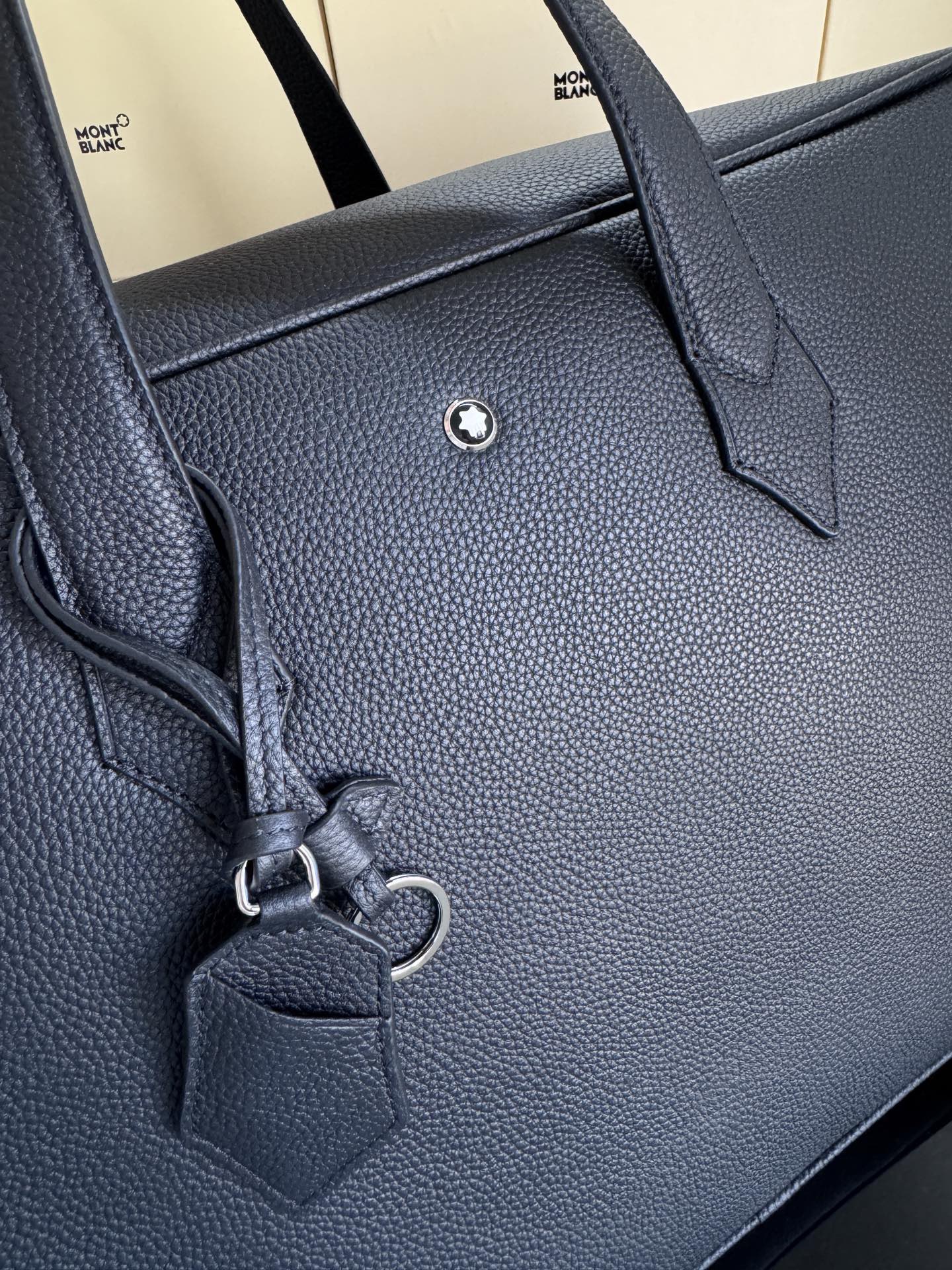 Montblanc 몽블랑 소프트 그레인 레더 서류가방 45.5cm 10