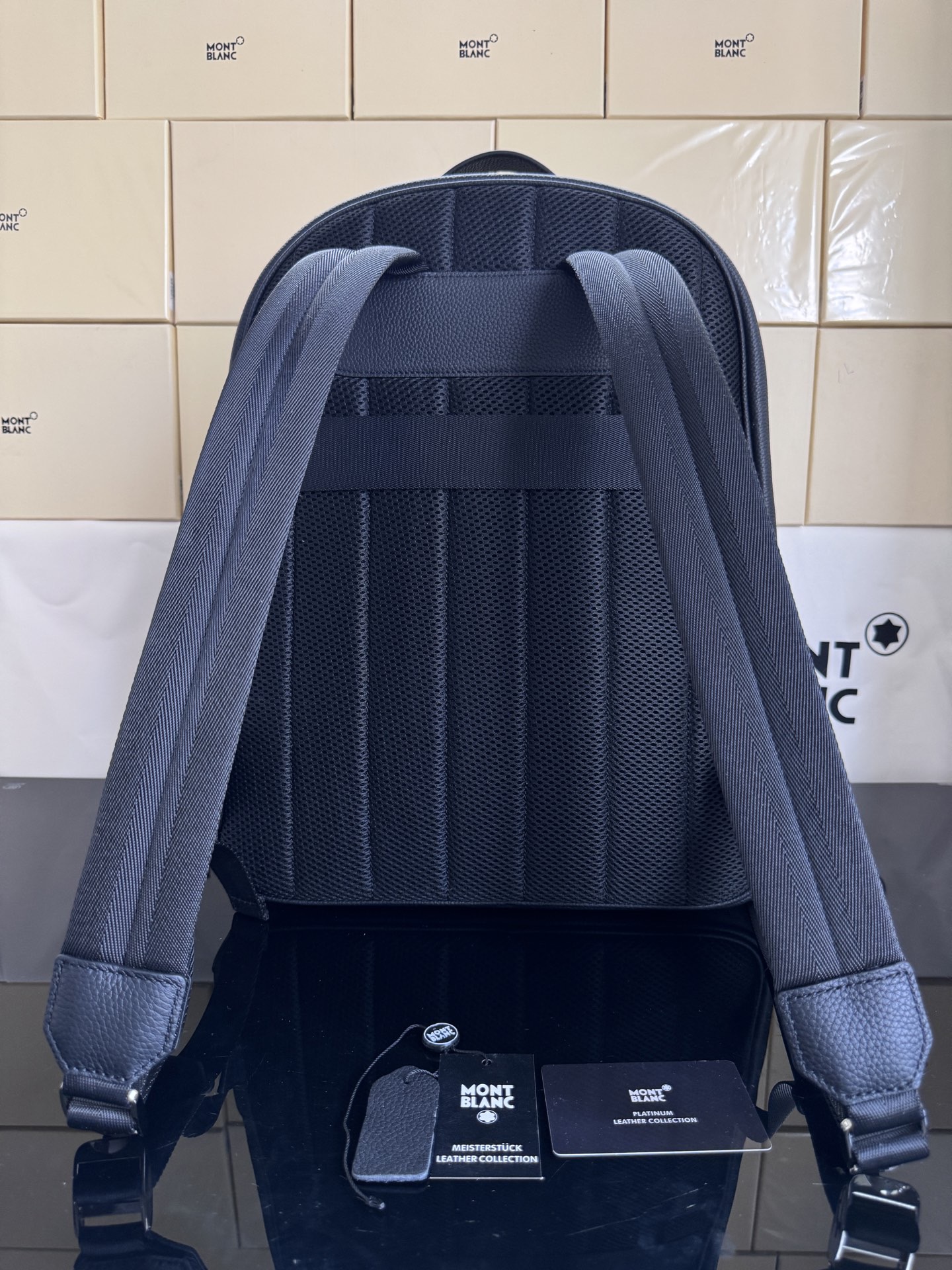 MONTBLANC 몽블랑 소프트 그레인 백팩 42cm 16