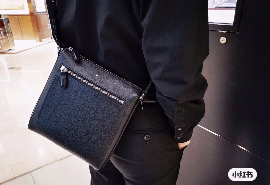 MontBlanc 몽블랑 MB126242 메신저백 21cm 3