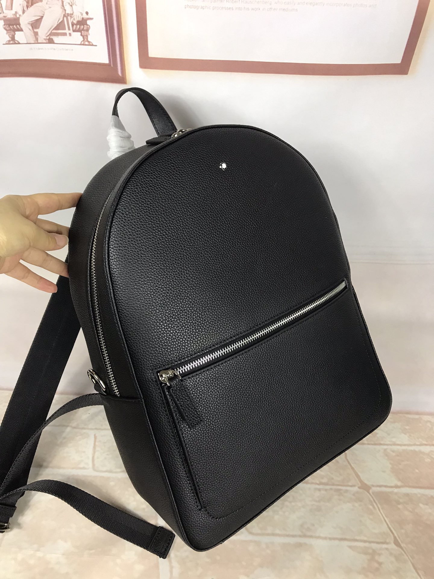 Montblanc 몽블랑 소프트 그레인 백팩 30cm 12