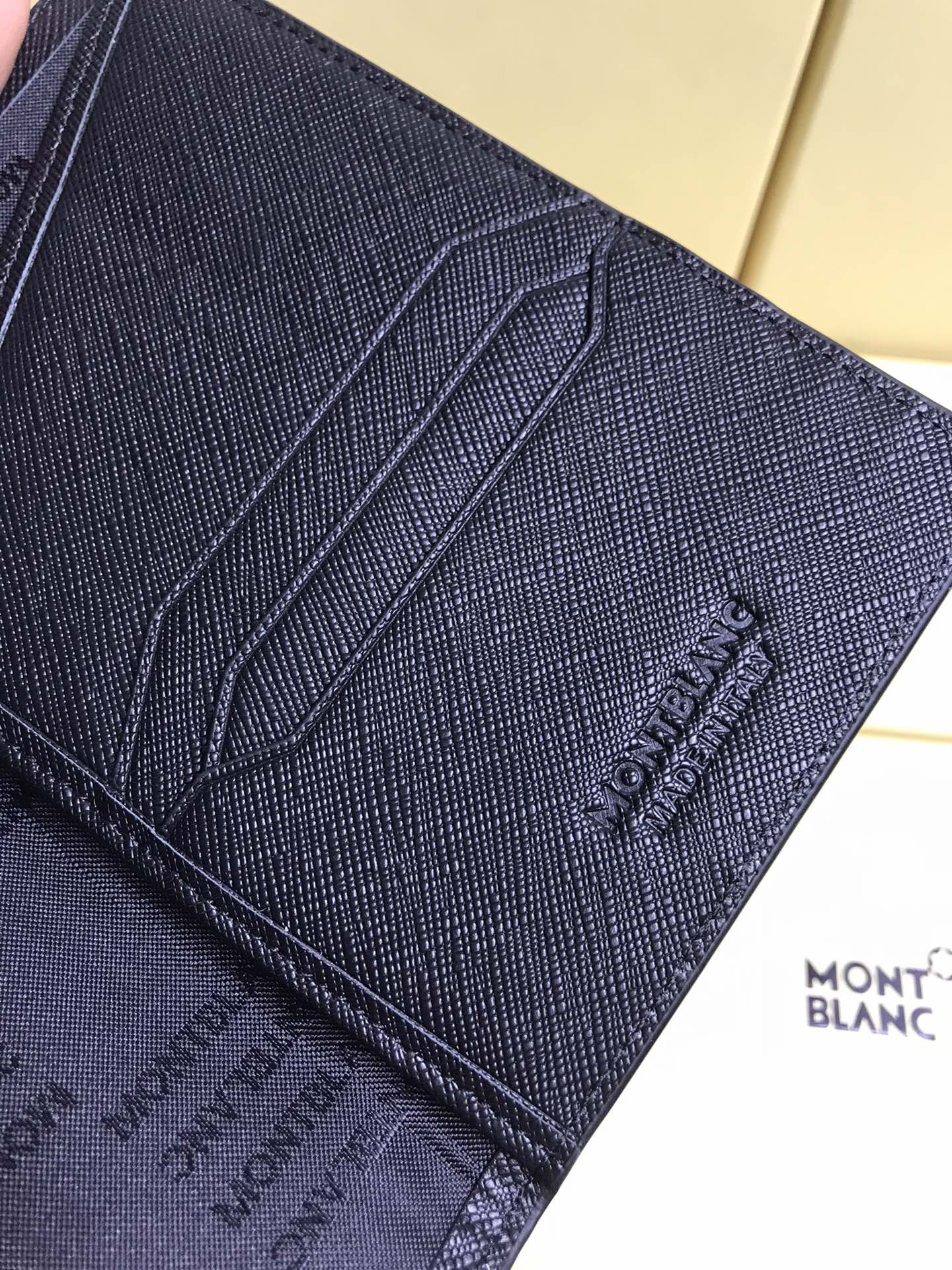 Montblanc 몽블랑 여권지갑 11
