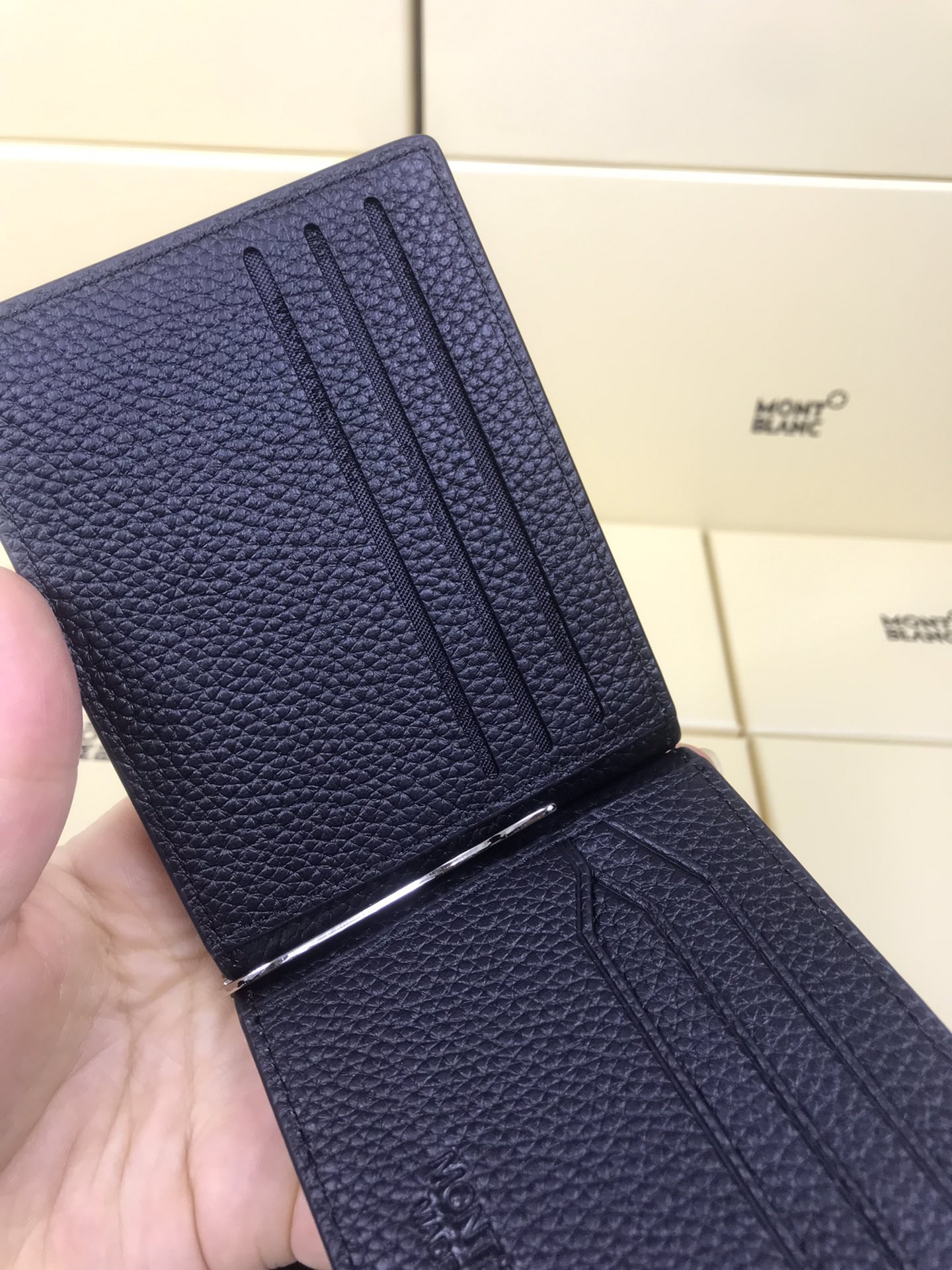 MONTBLANC 몽블랑 블랙 가죽 지갑 9