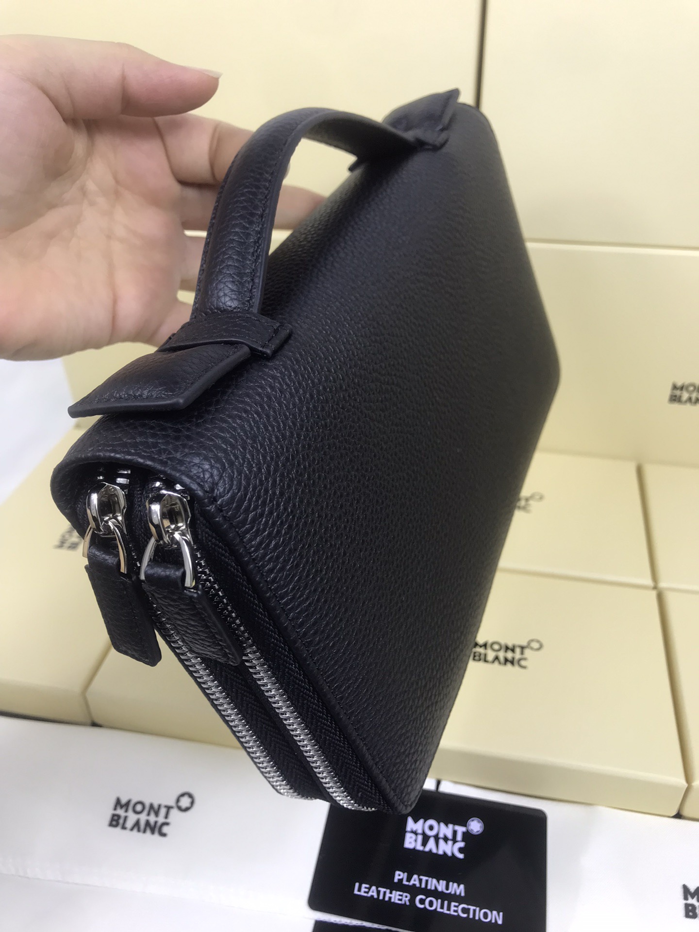 MONTBLANC 몽블랑 소프트 그레인 클러치백 23츠 5